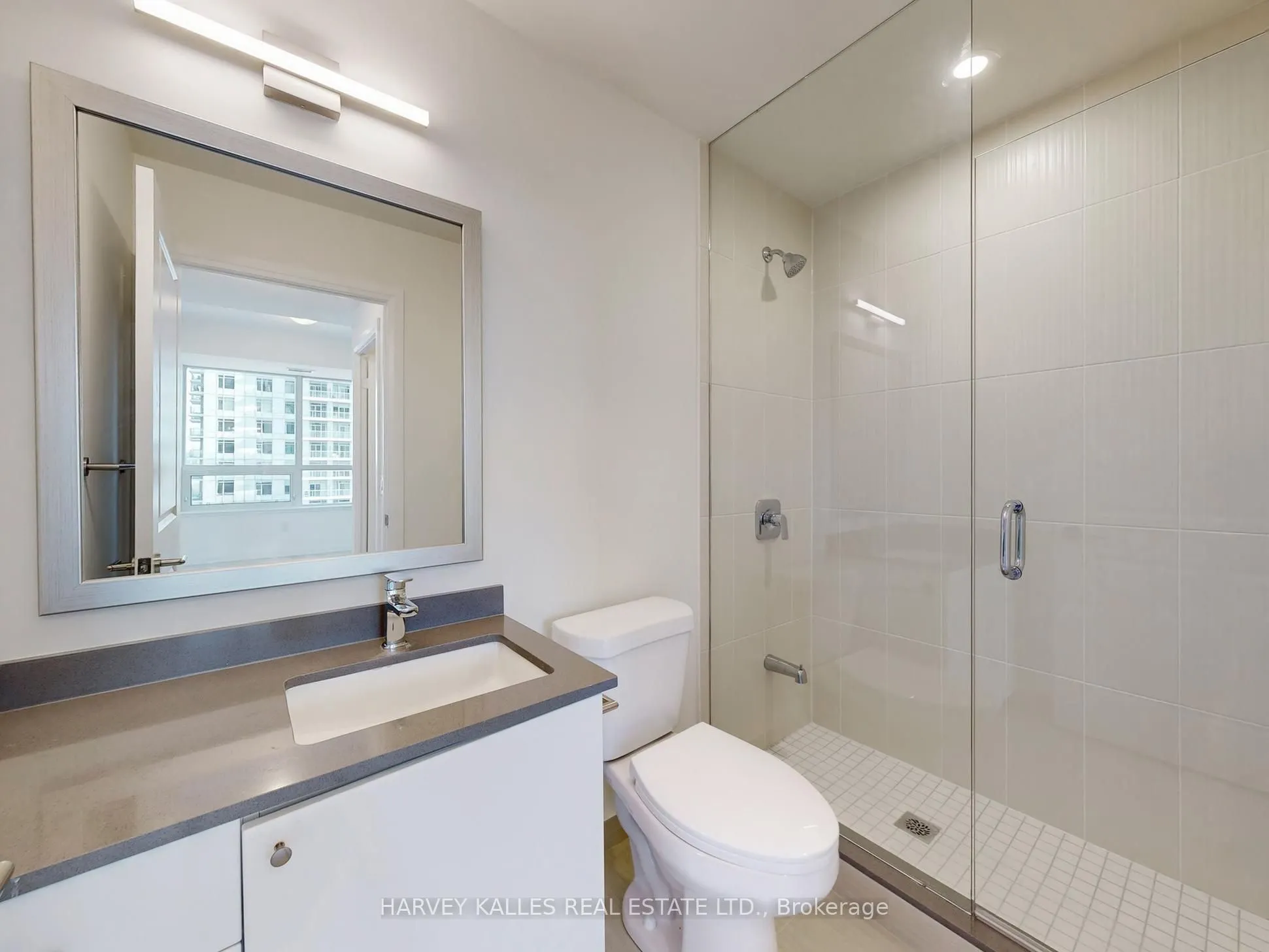 3260 Sheppard Avenue E, #1402