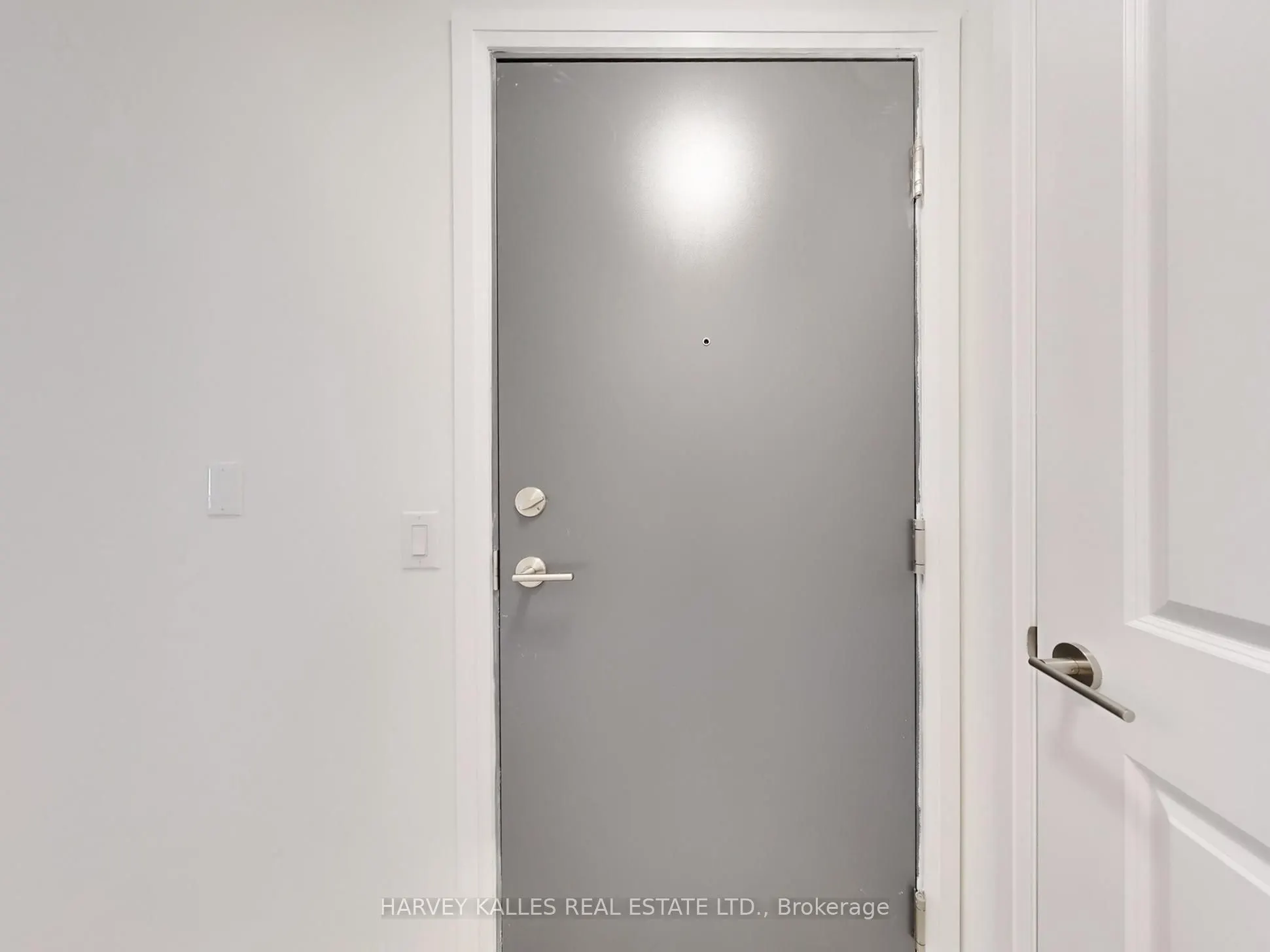 3260 Sheppard Avenue E, #1402