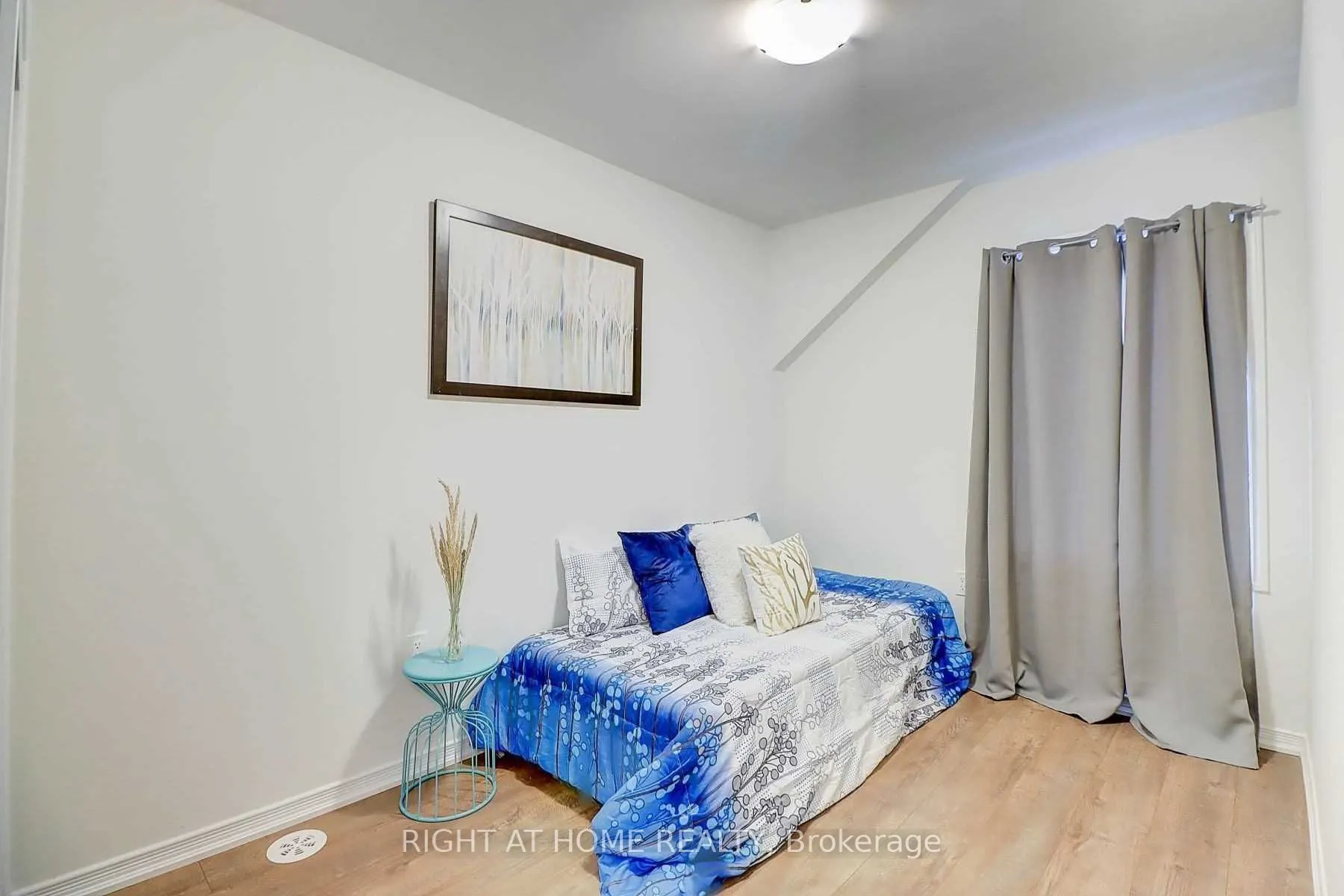 2552 Earleville Path, #128