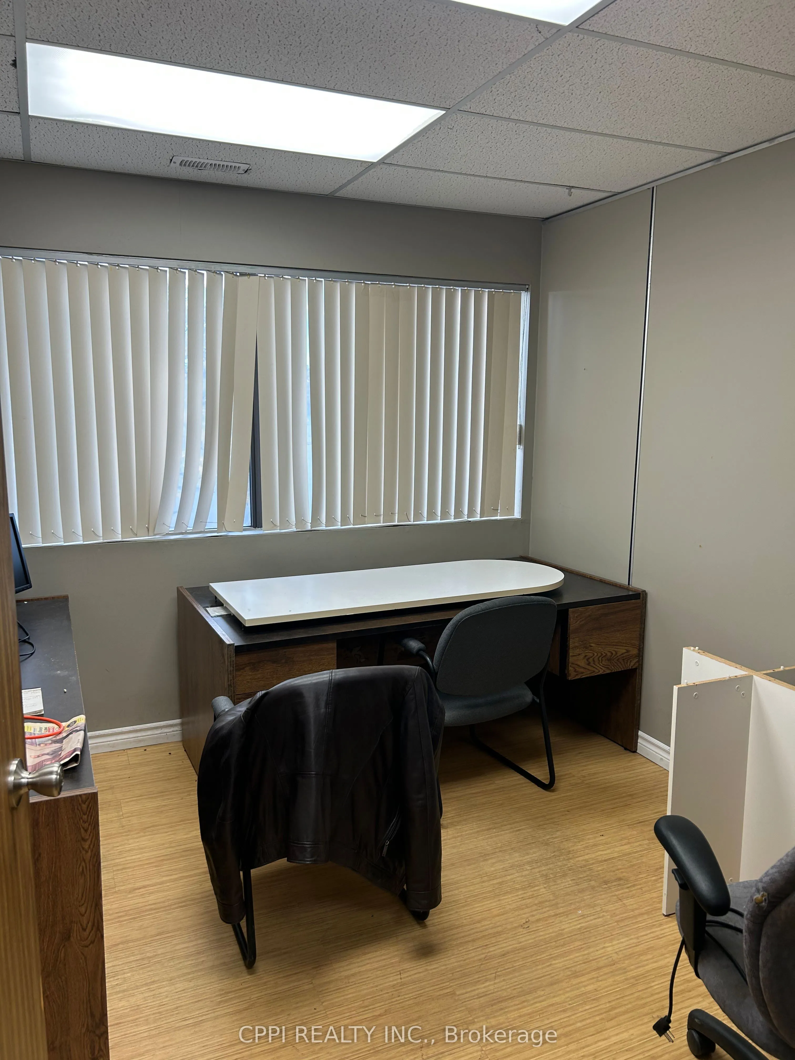 650 King Street E, #208