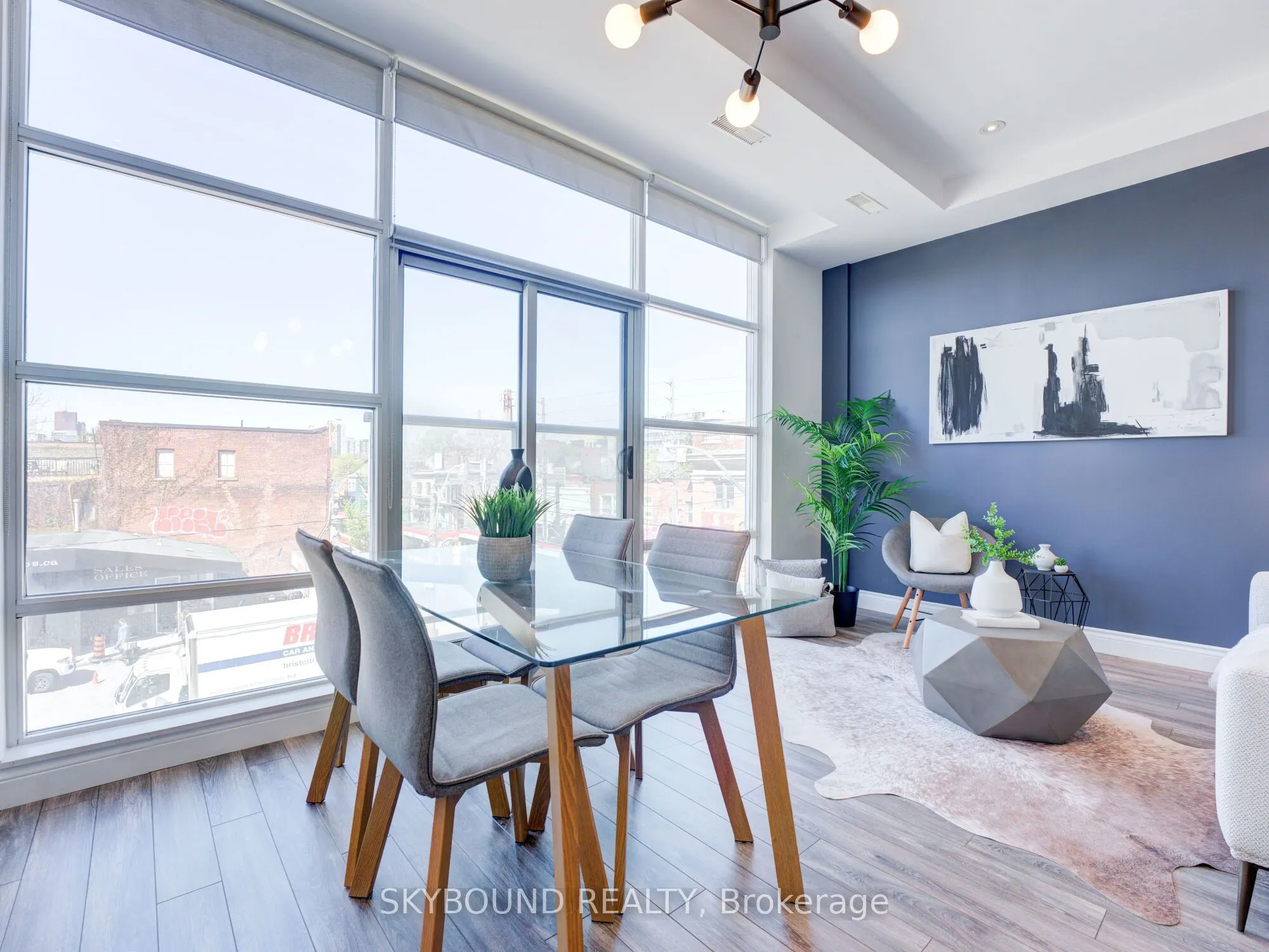 1003 Queen Street E, #302