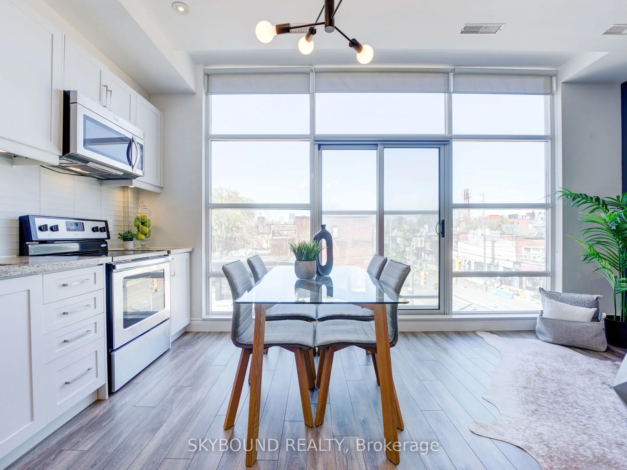 1003 Queen Street E, #302