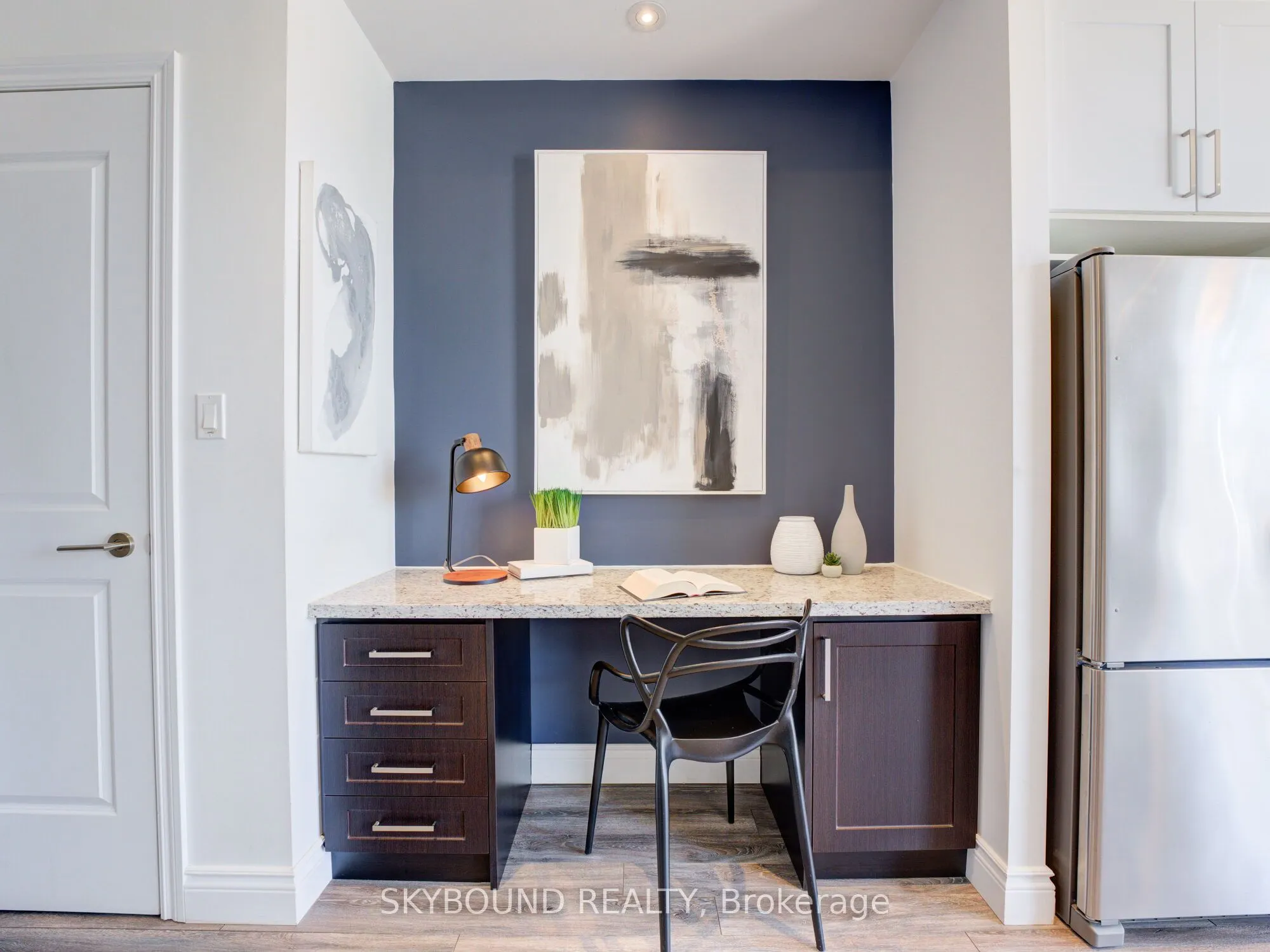 1003 Queen Street E, #302