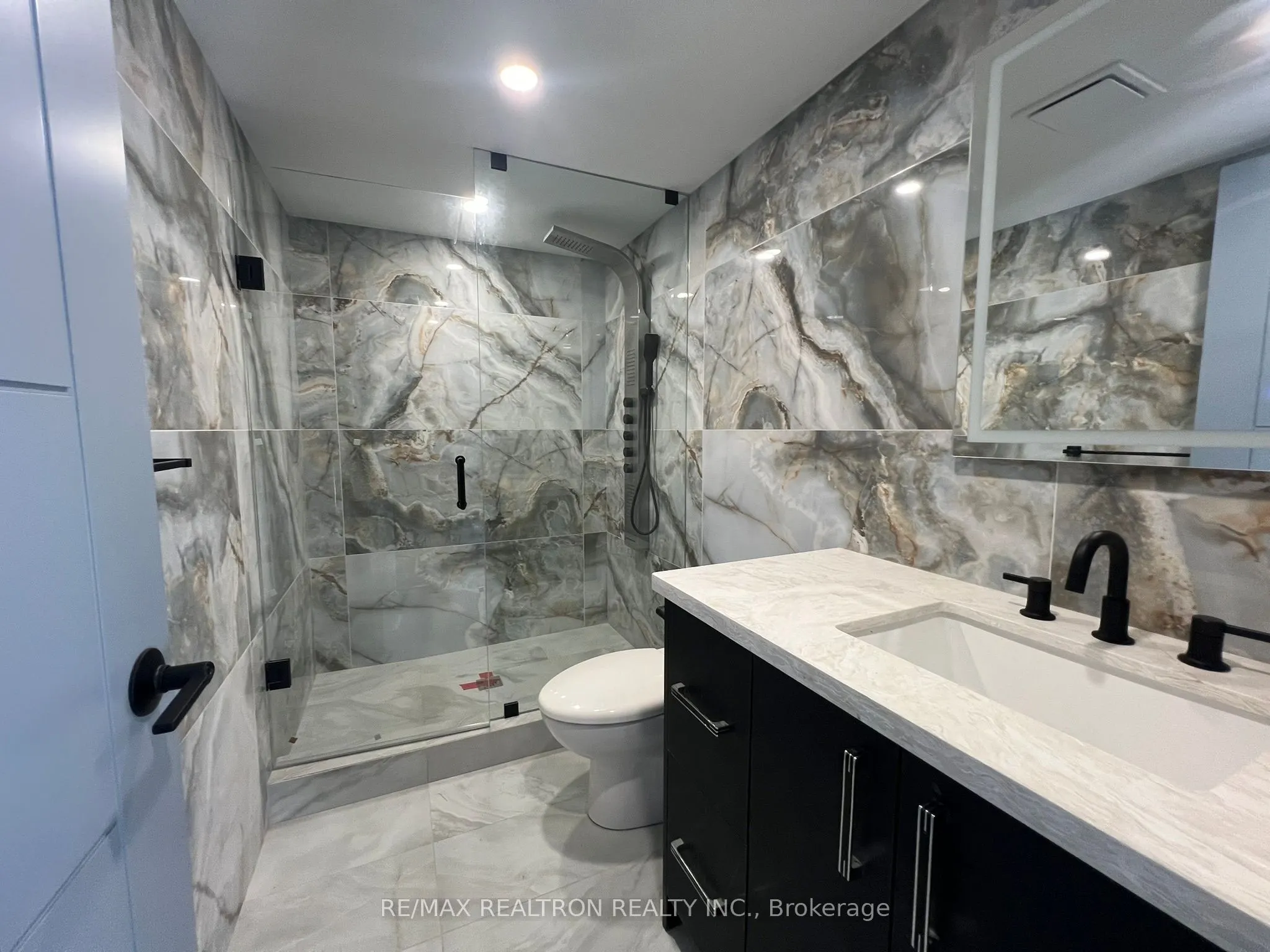 347 MAIN Street, #GARDEN SUITE UPPER