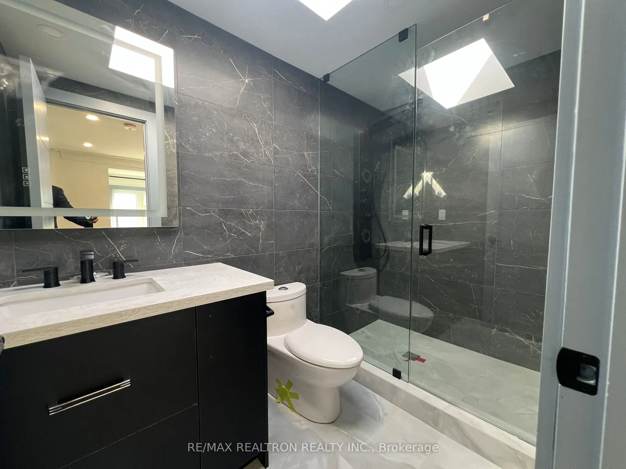 347 MAIN Street, #GARDEN SUITE UPPER