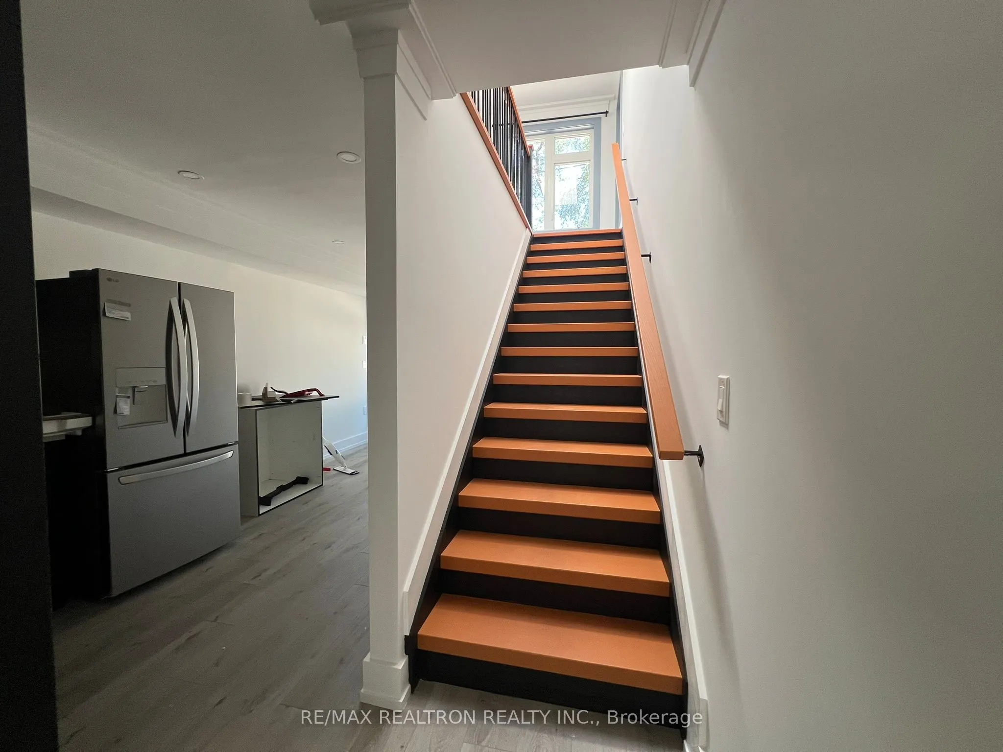 347 MAIN Street, #GARDEN SUITE UPPER