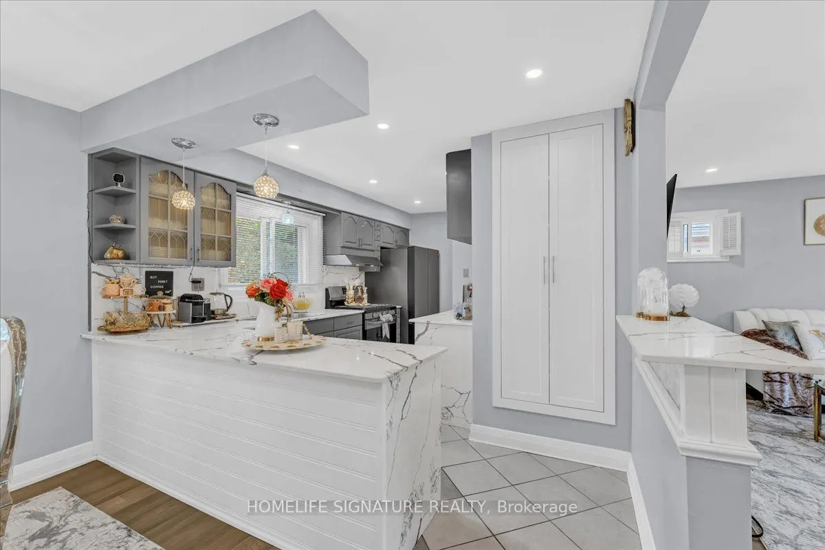 83 Pachino Boulevard