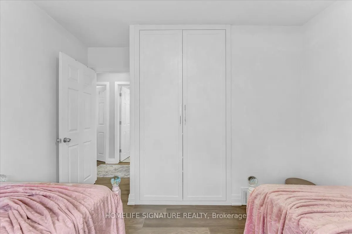 83 Pachino Boulevard