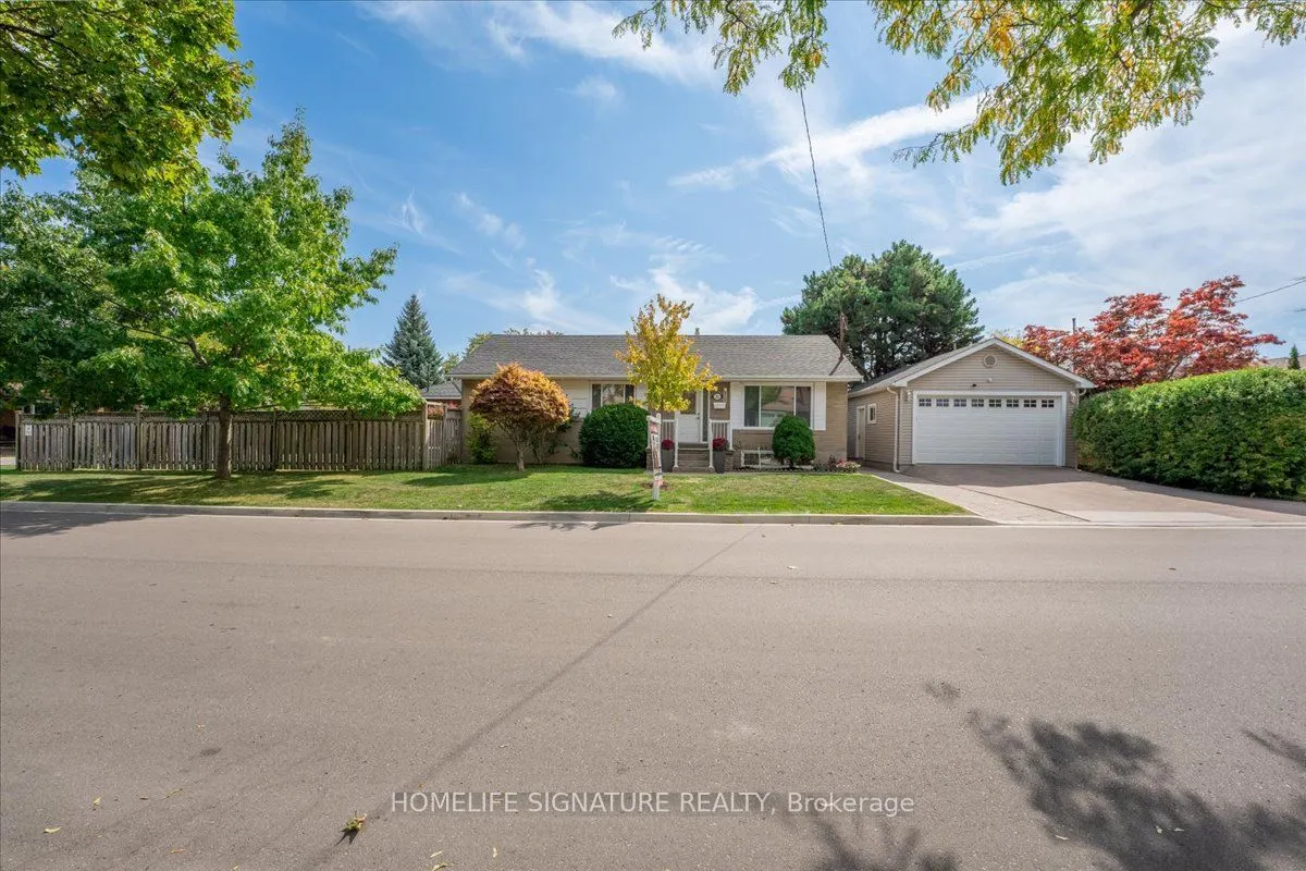 83 Pachino Boulevard