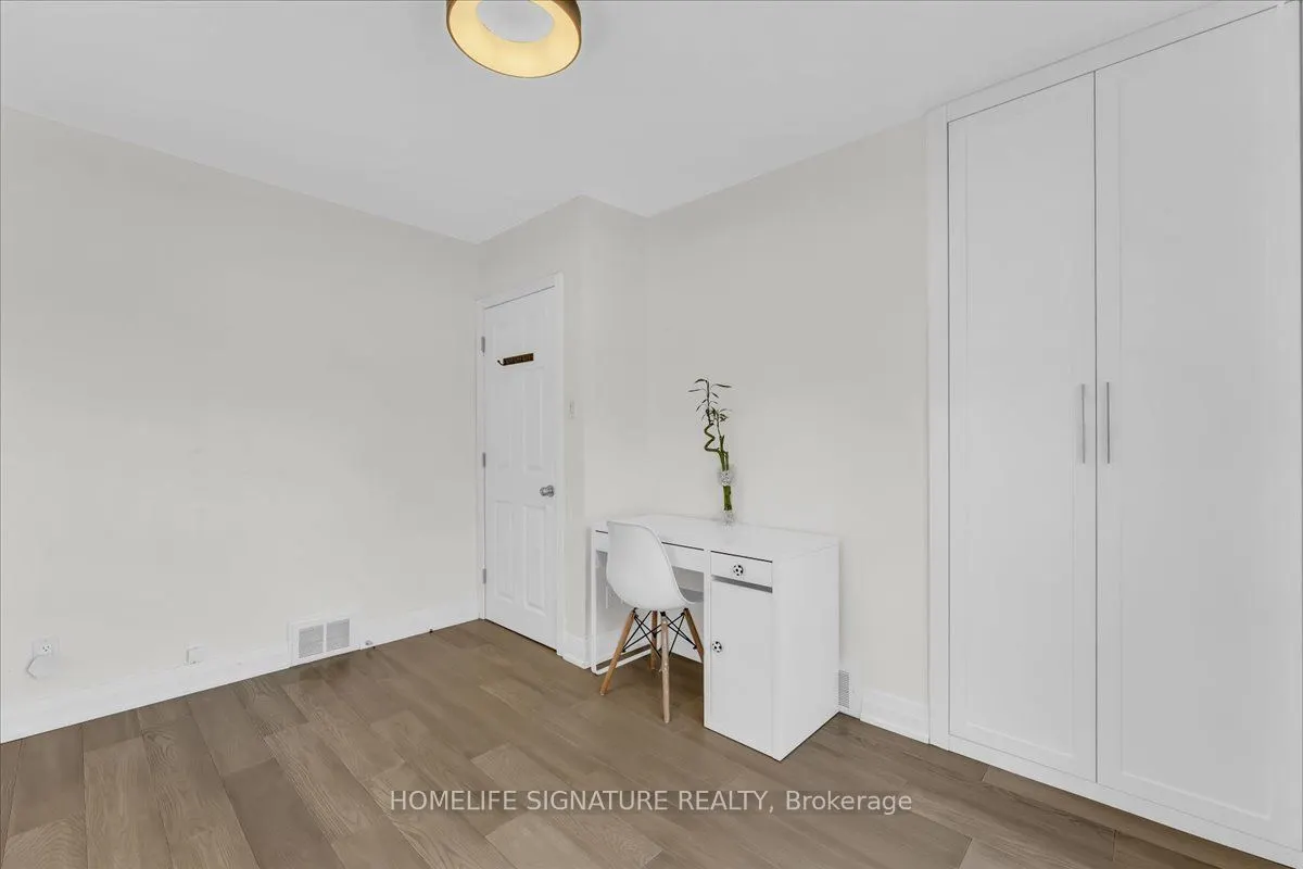 83 Pachino Boulevard