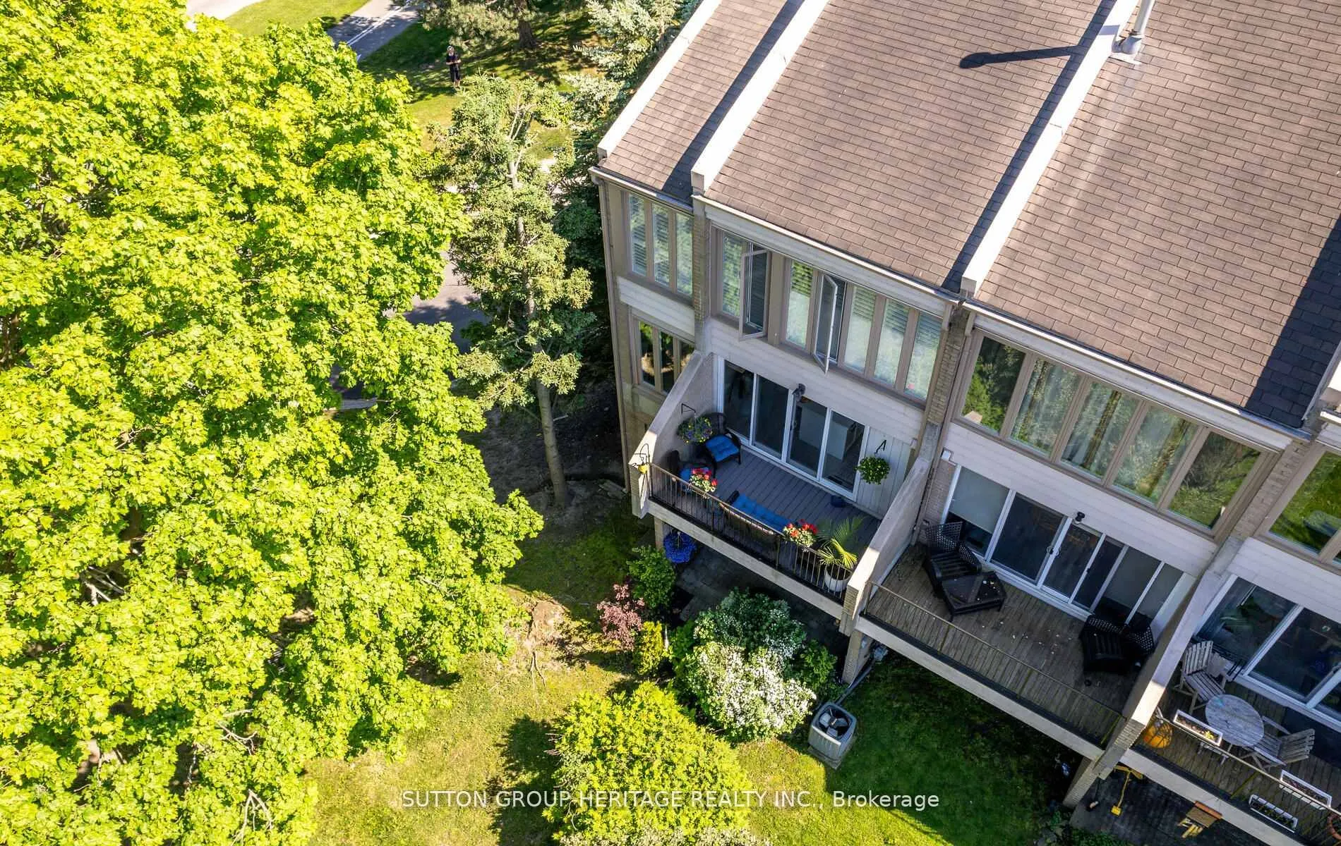 2 Cumberland Lane, #2