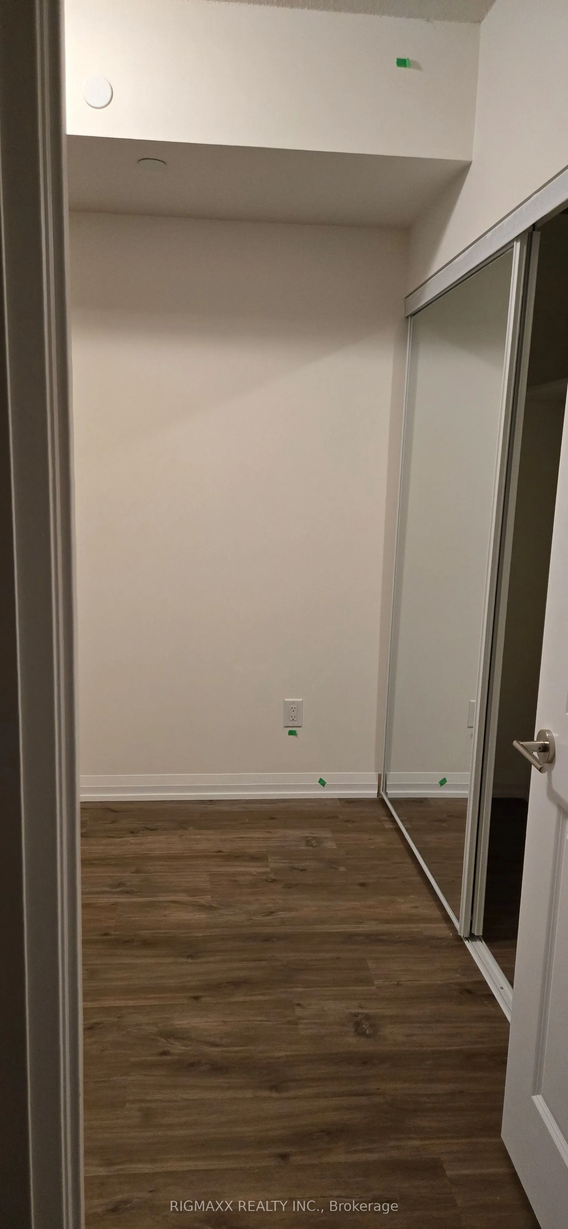 3260 Sheppard Avenue E, #1507