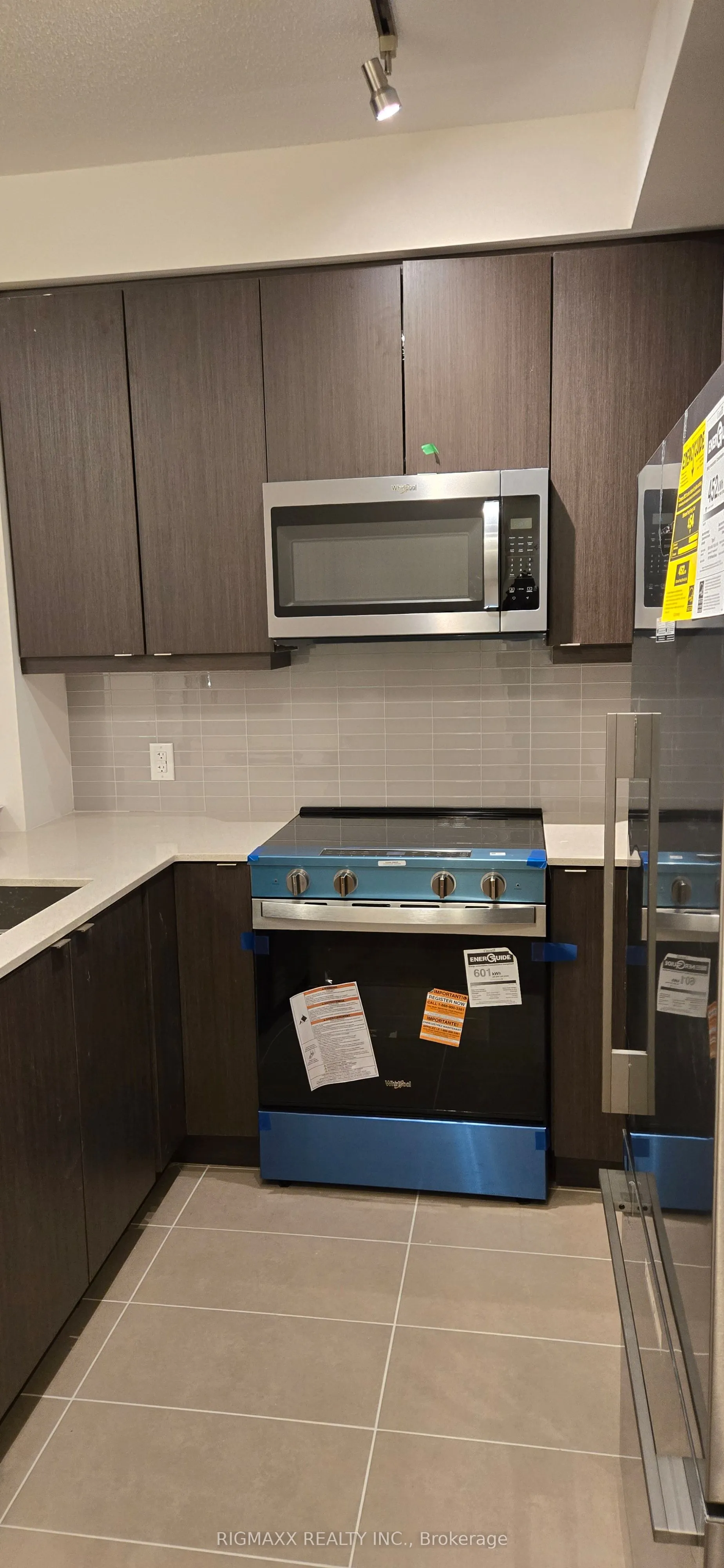 3260 Sheppard Avenue E, #1507