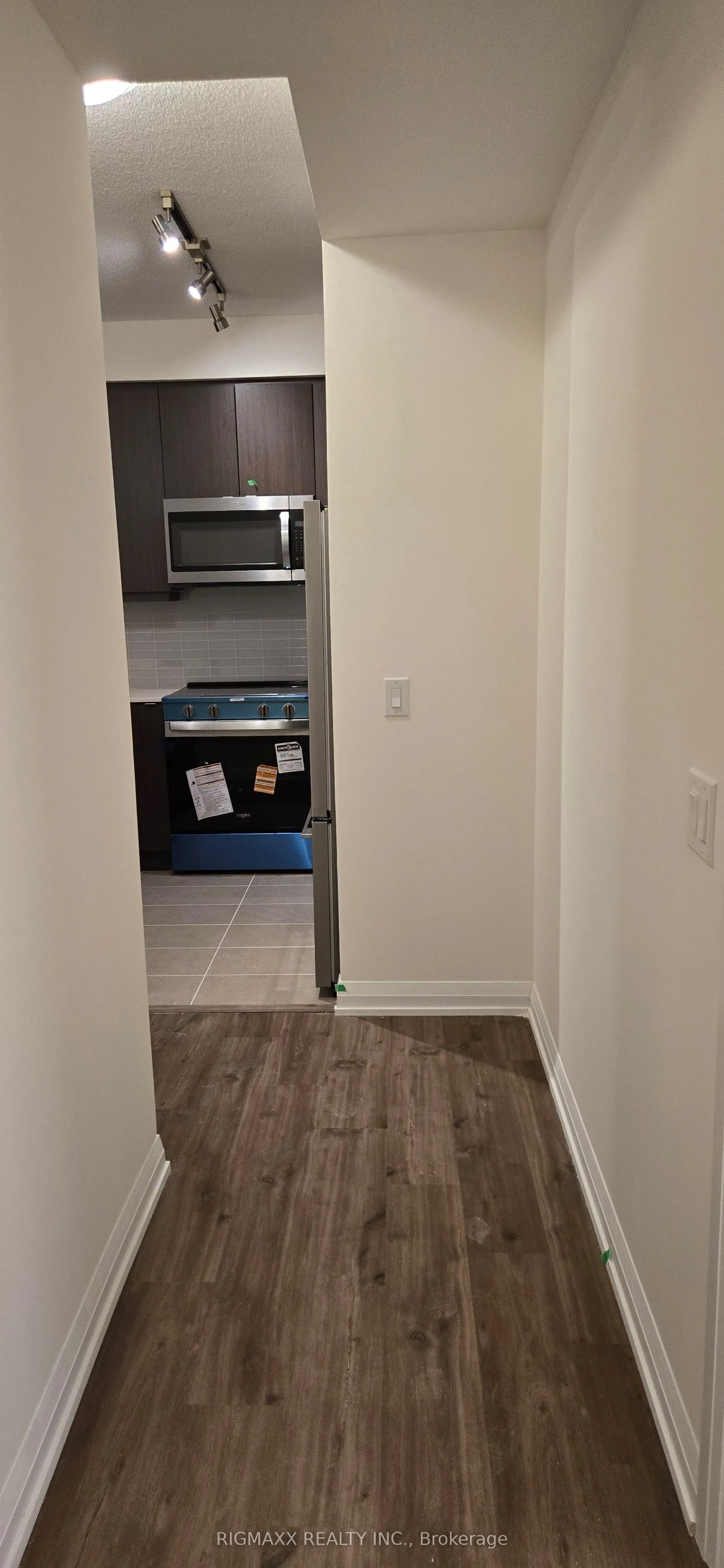 3260 Sheppard Avenue E, #1507