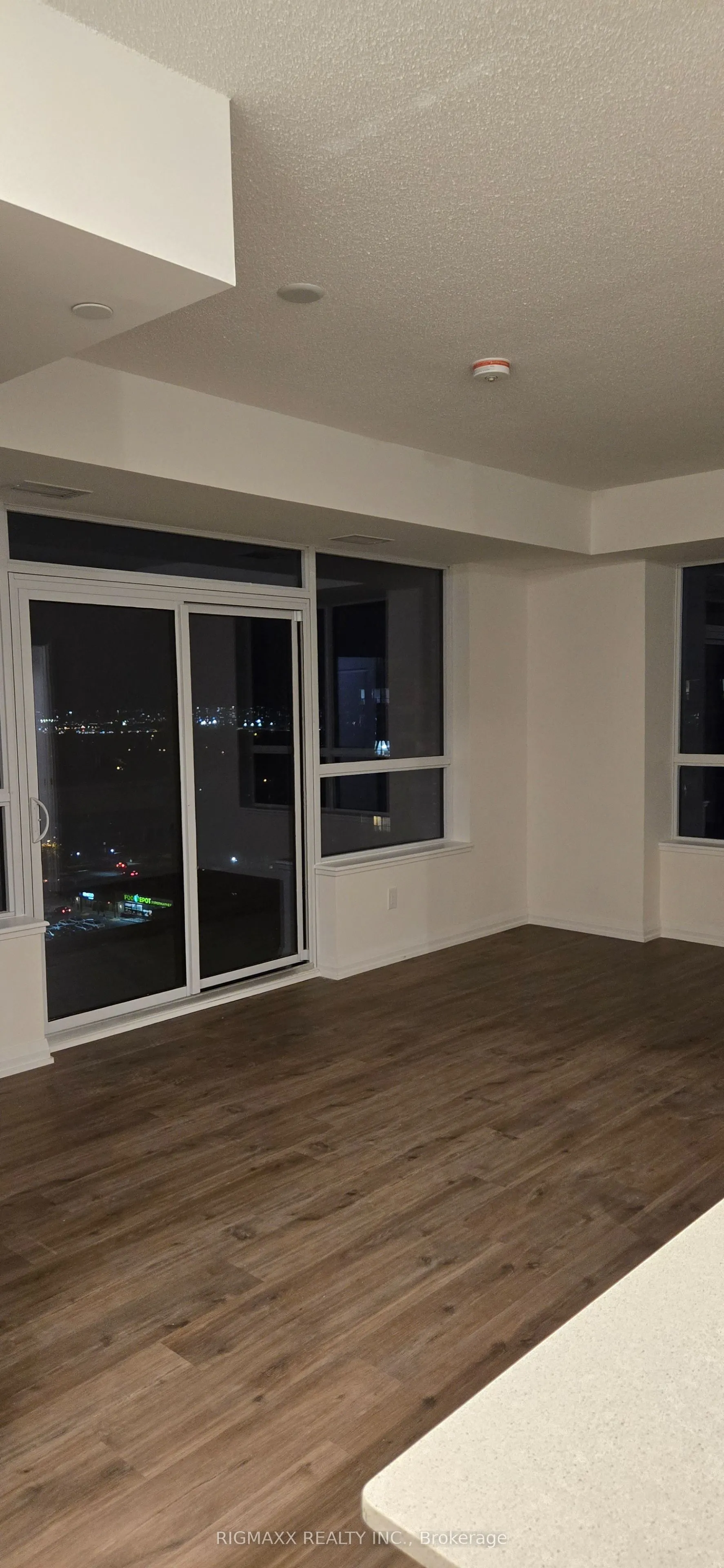 3260 Sheppard Avenue E, #1507