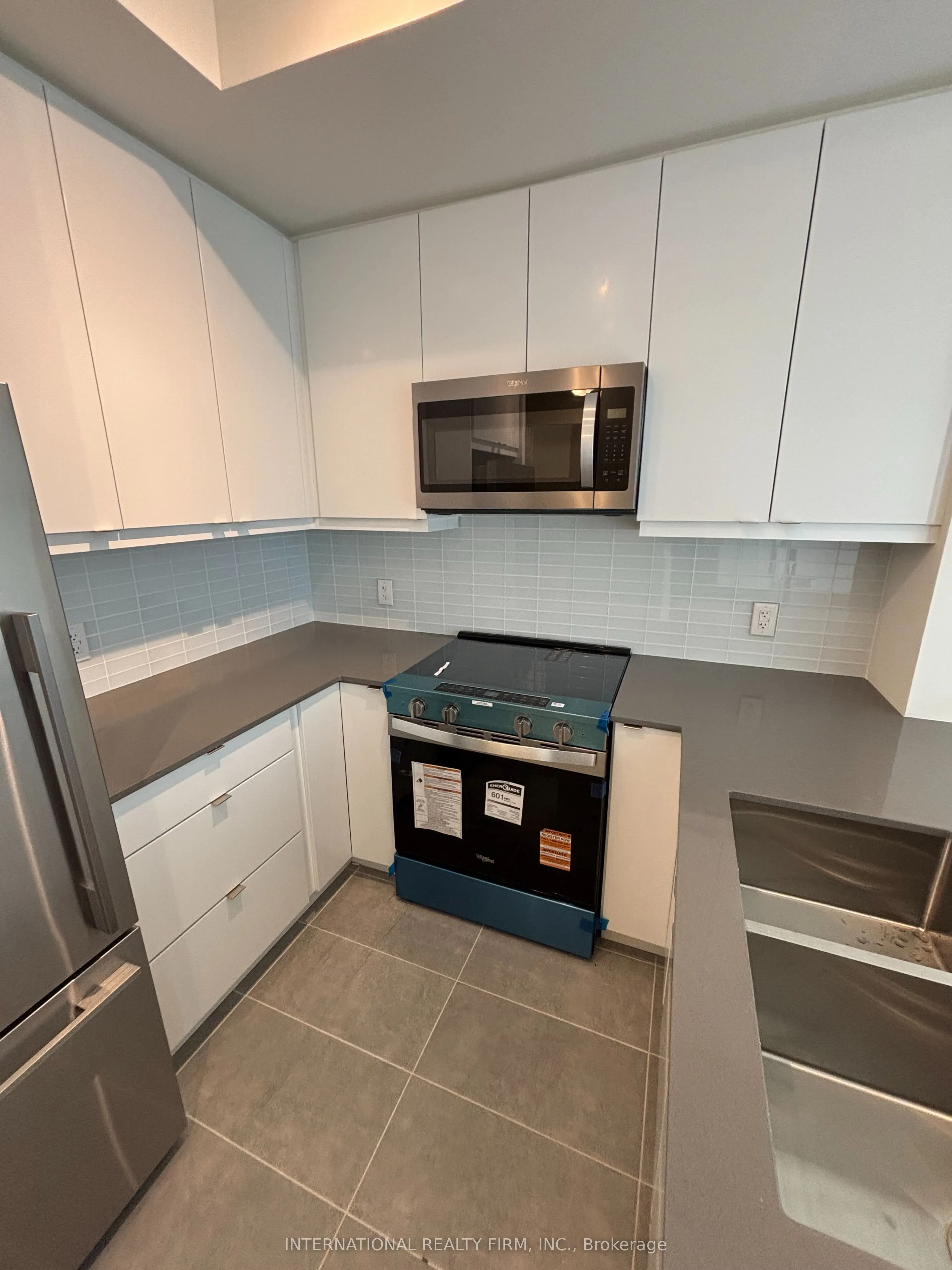 3270 Sheppard Avenue E, #2725