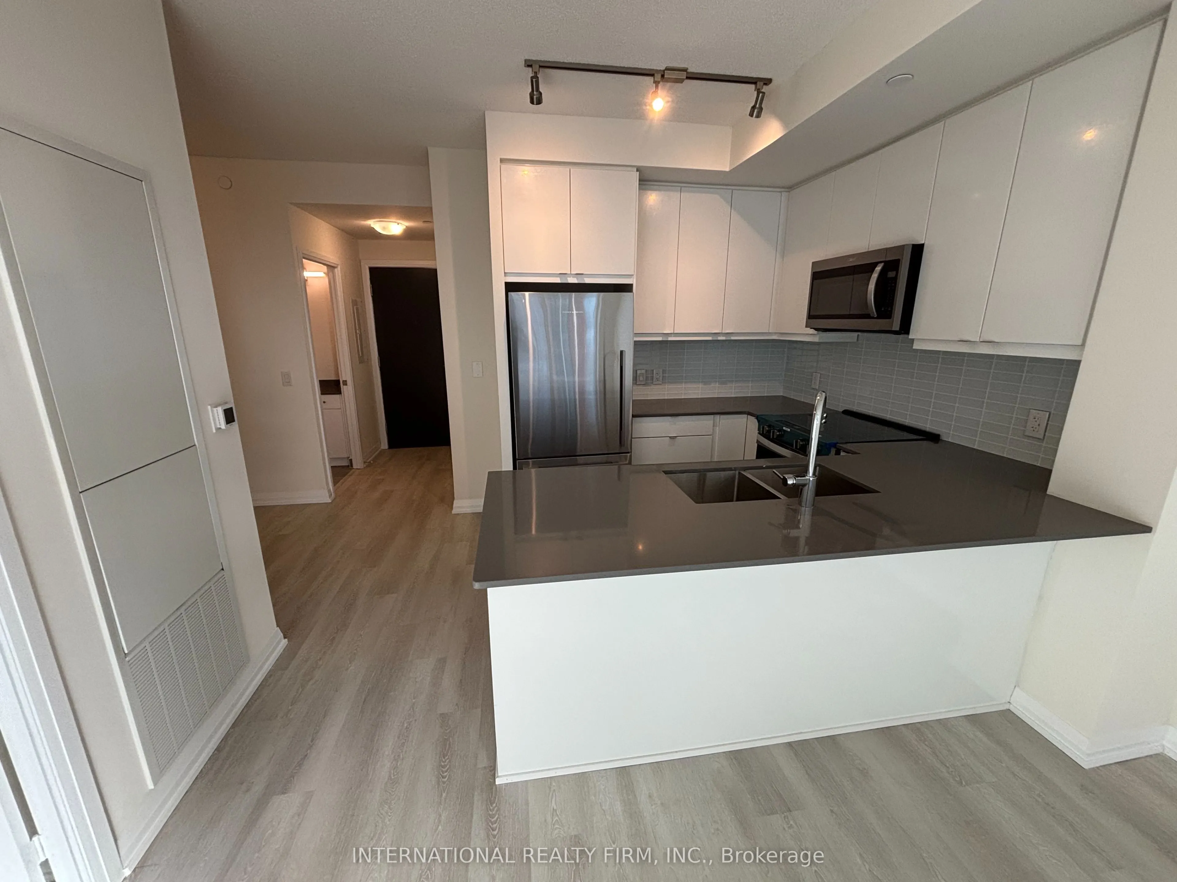 3270 Sheppard Avenue E, #2725
