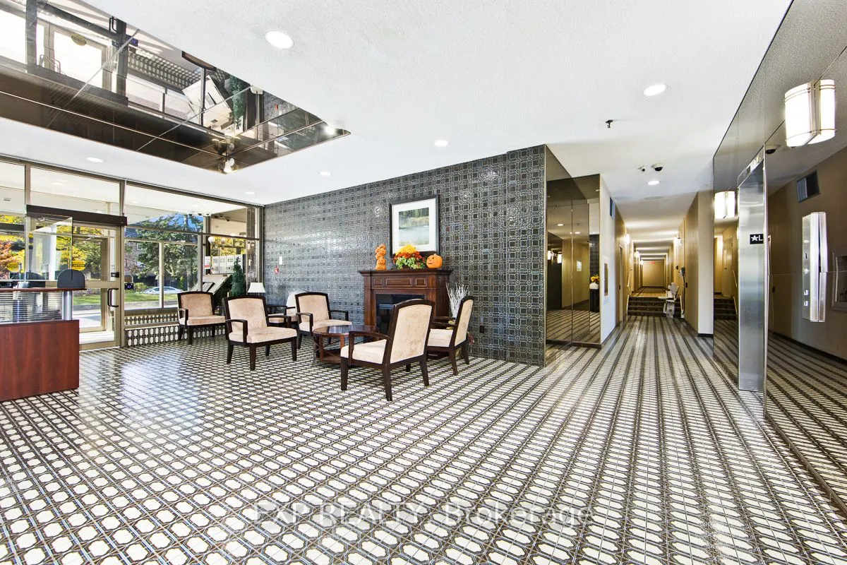 121 Ling Road, #1111