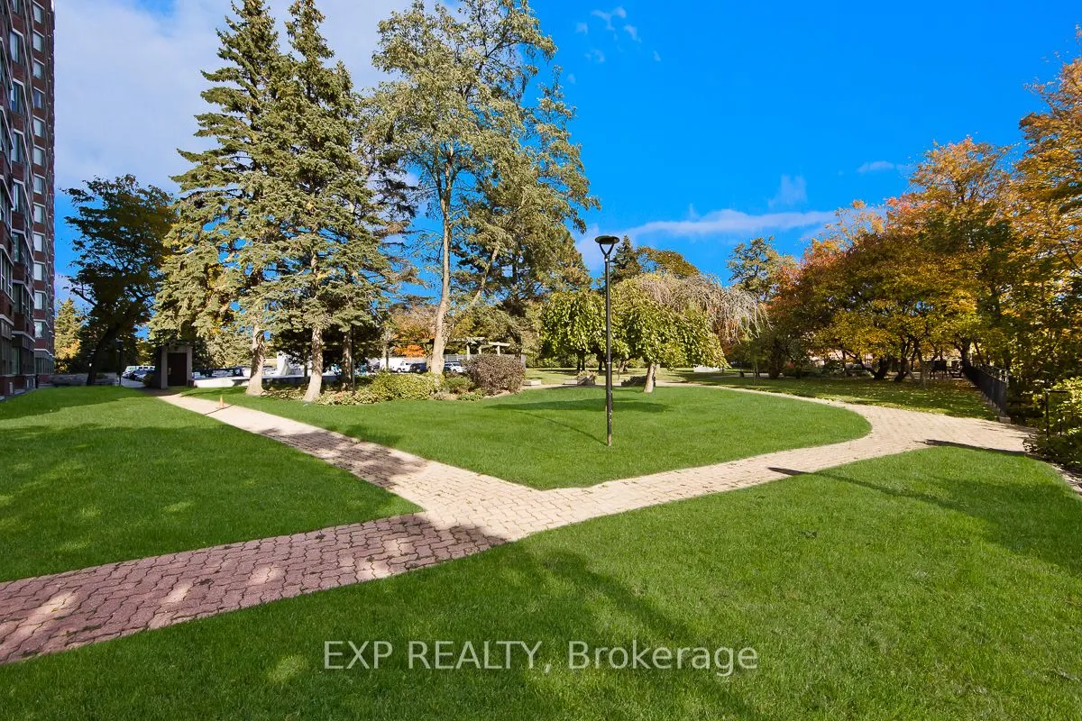 121 Ling Road, #1111