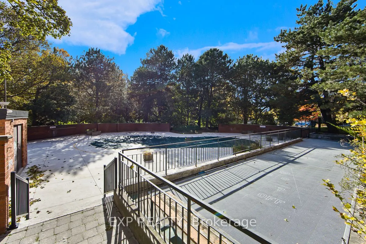 121 Ling Road, #1111