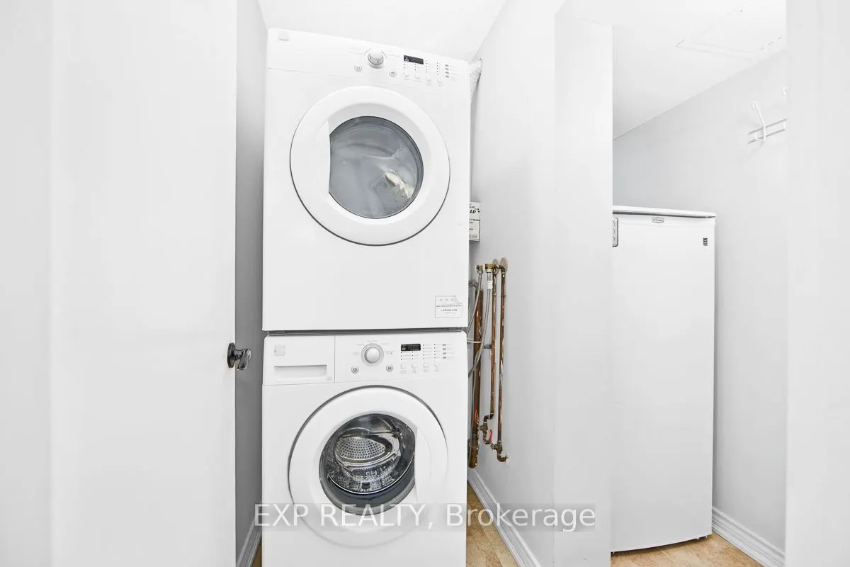 121 Ling Road, #1111