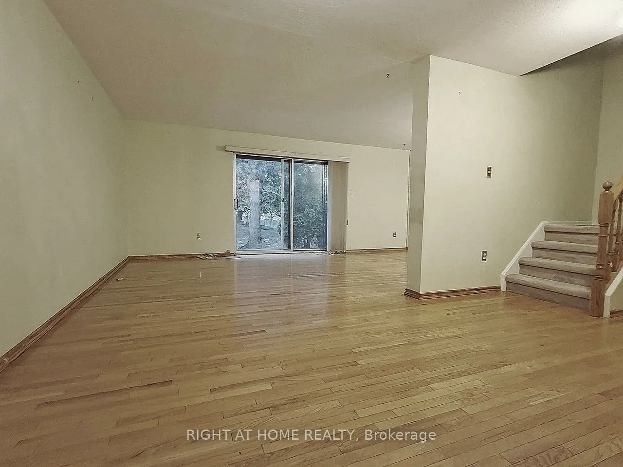 15 Brimwood Boulevard, #61