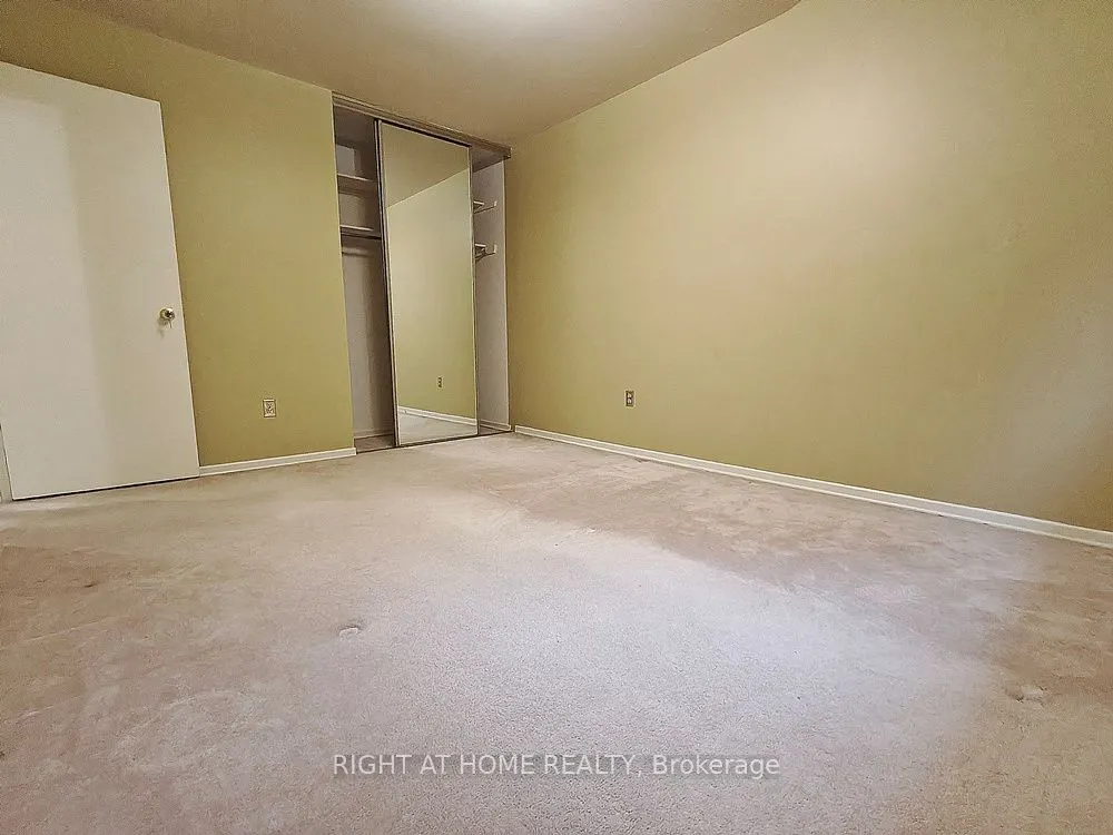 15 Brimwood Boulevard, #61