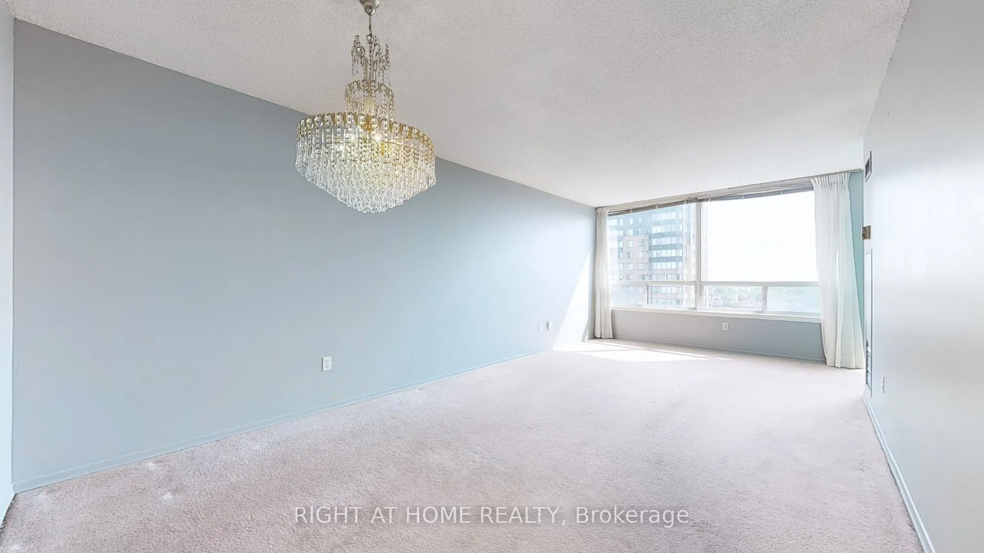 350 Alton Towers Circle, #1107