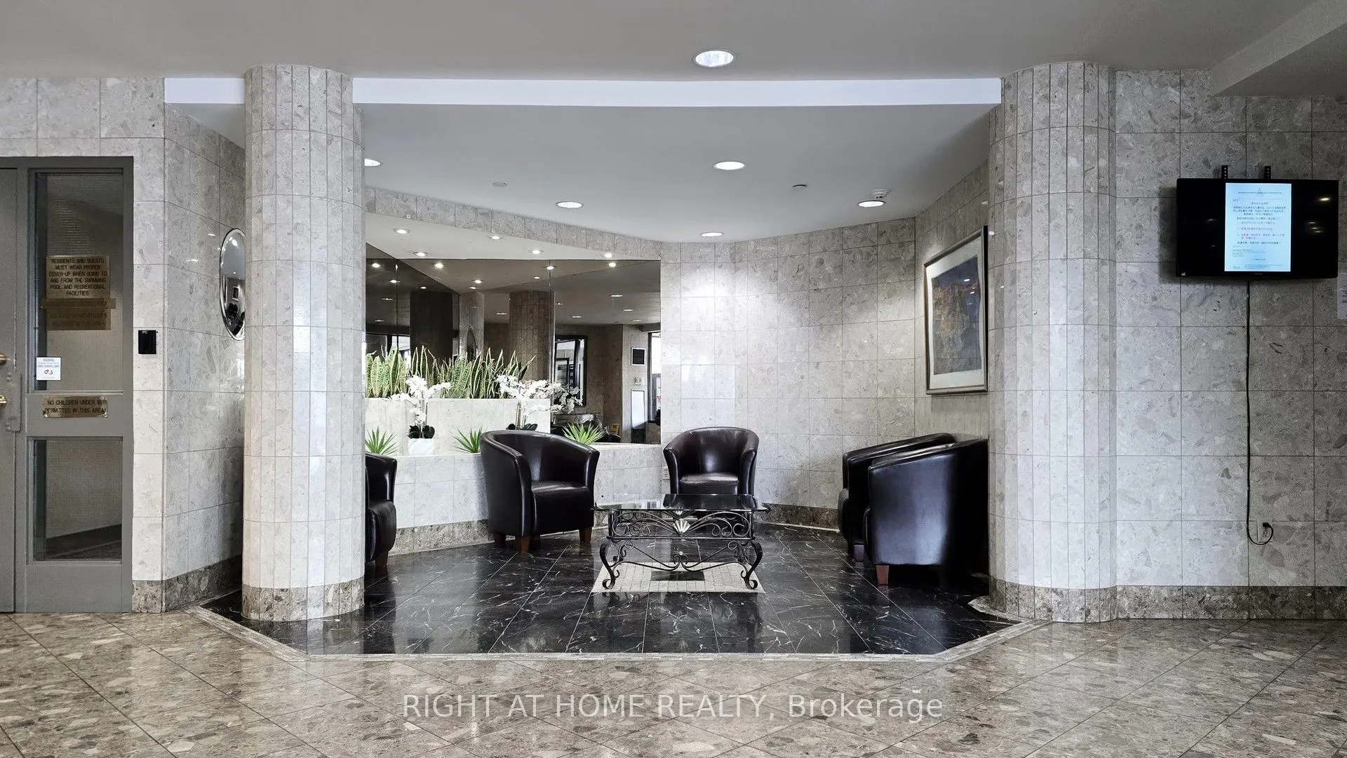 350 Alton Towers Circle, #1107