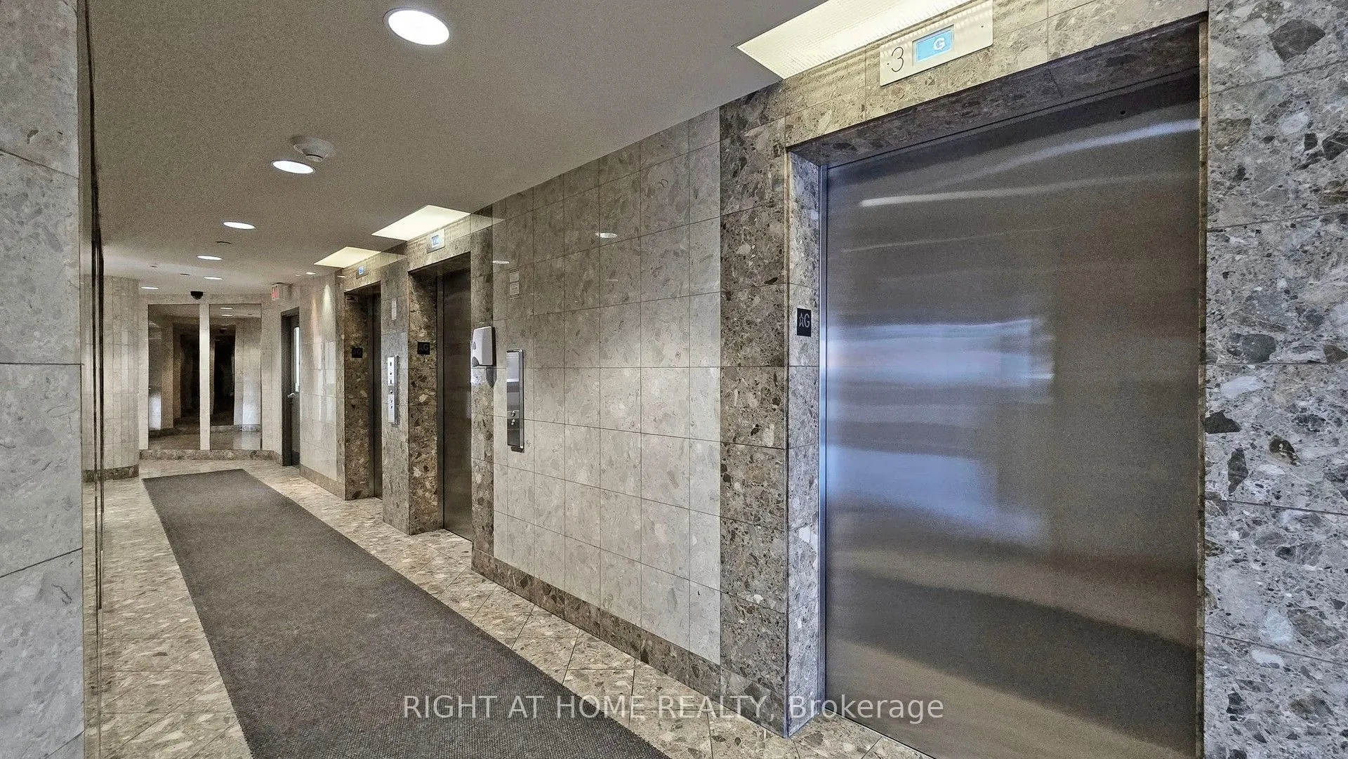 350 Alton Towers Circle, #1107