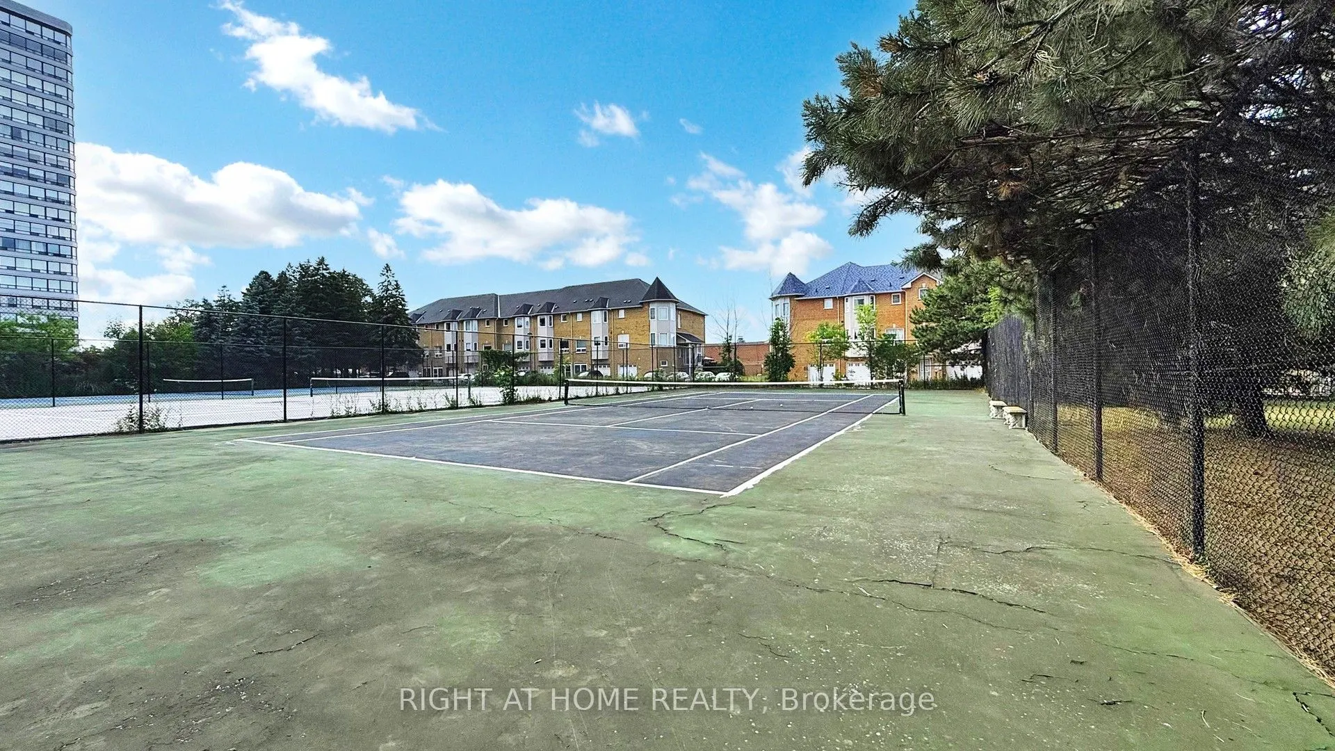 350 Alton Towers Circle, #1107