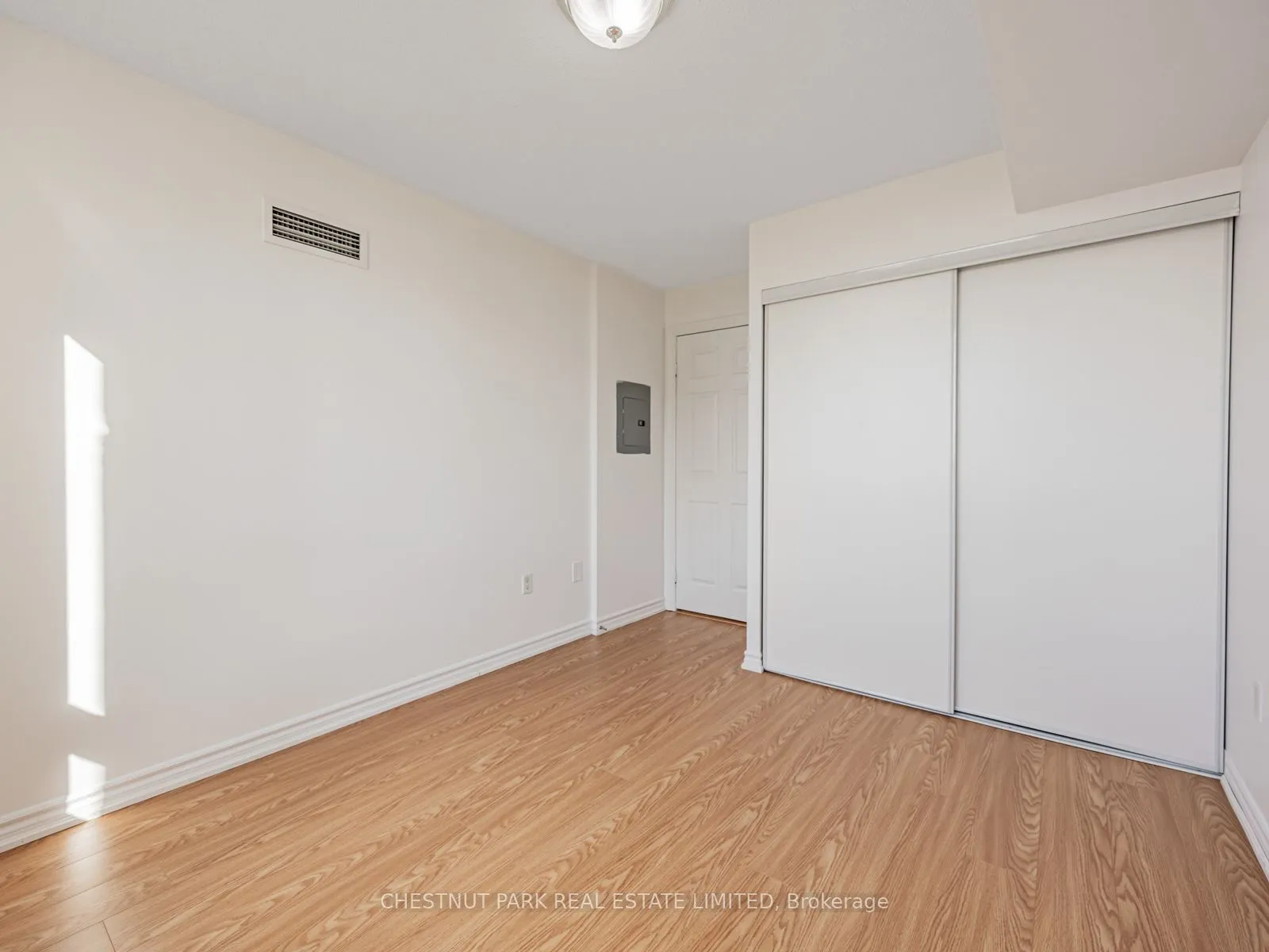 125 Omni Drive, #1029