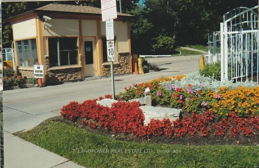 175 Bamburgh Circle N, #Ph08