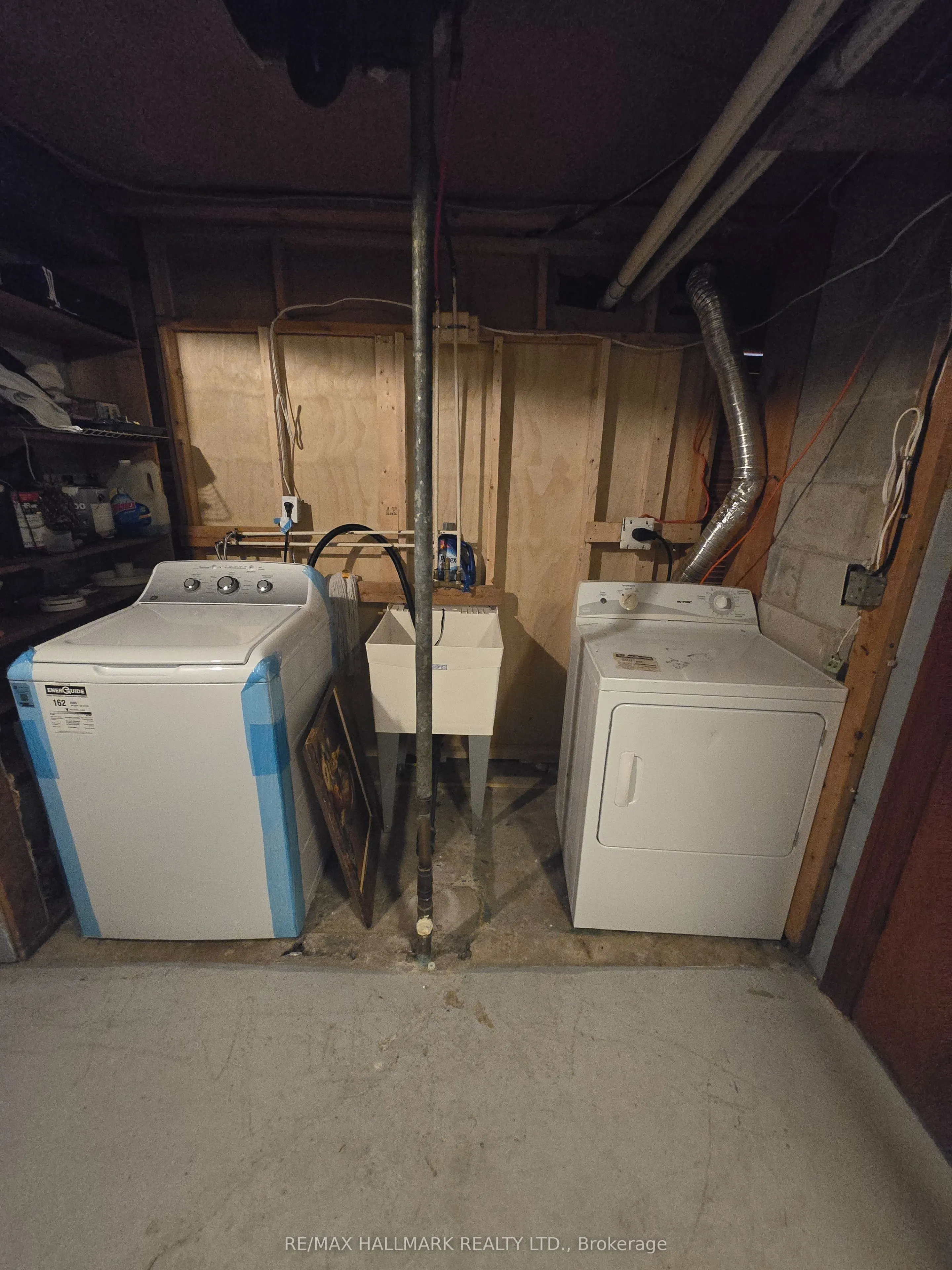 15 Burnview Crescent