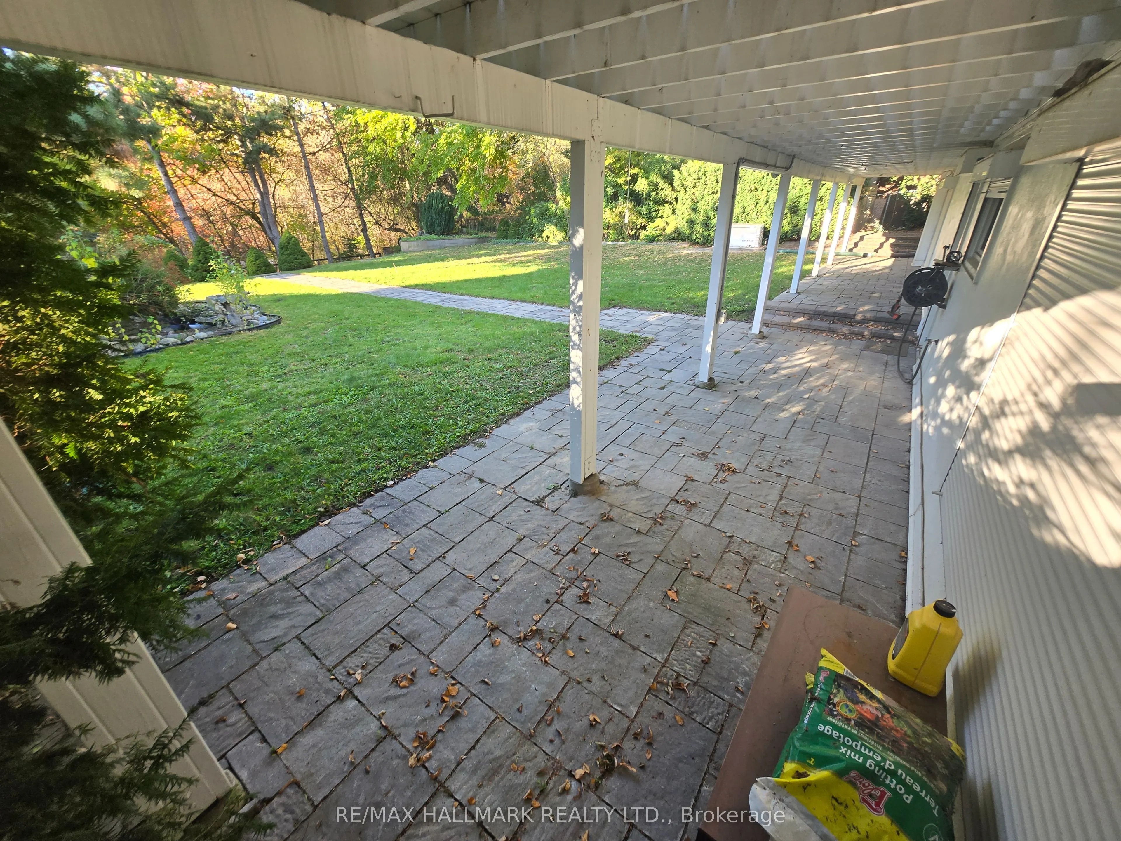 15 Burnview Crescent