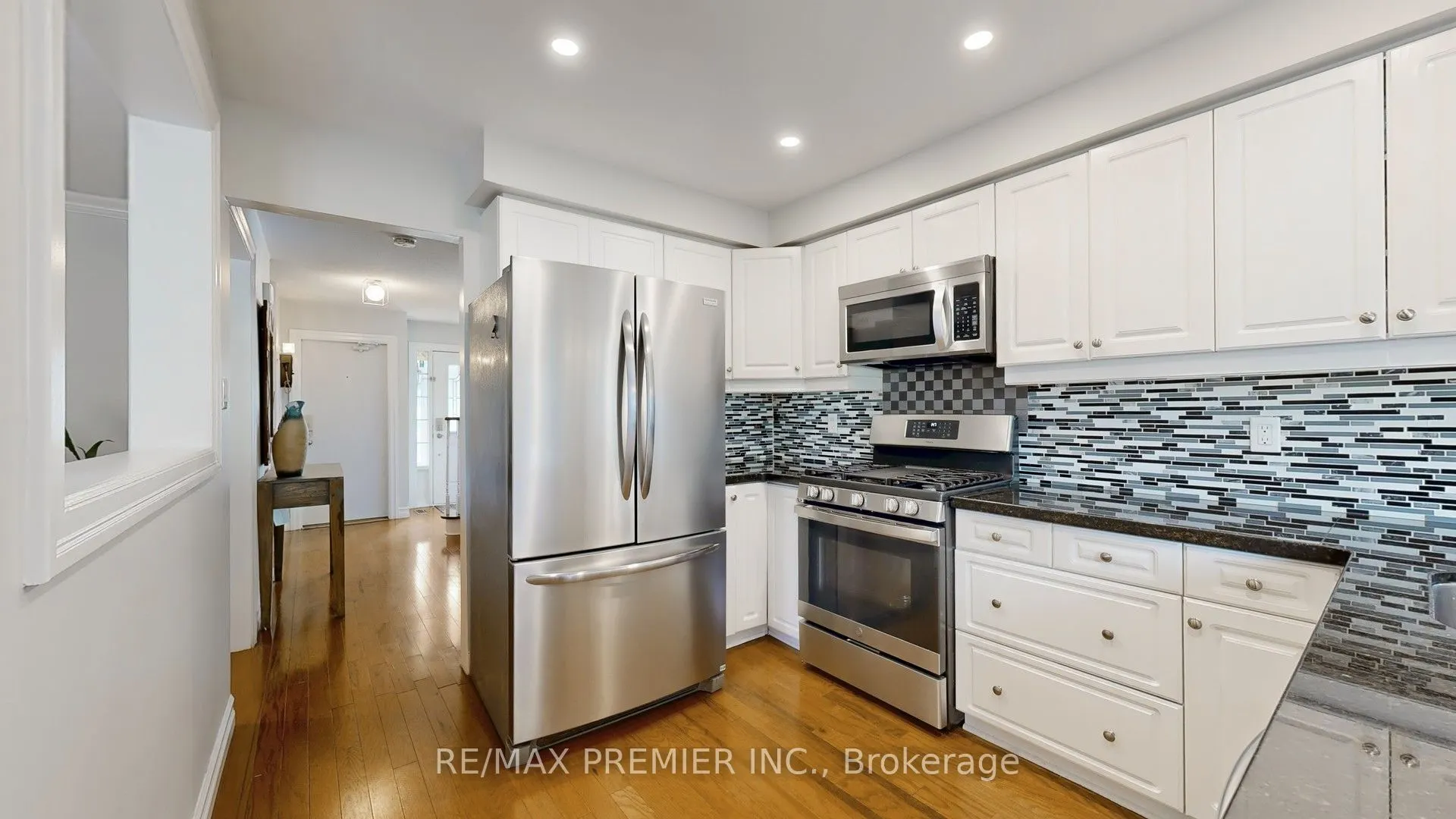 40 Stafford Crescent