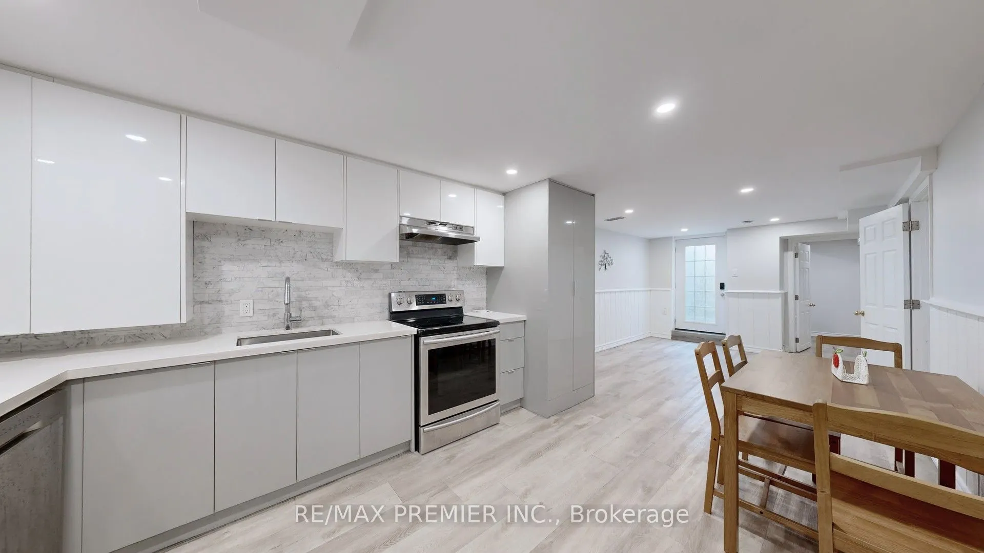 40 Stafford Crescent