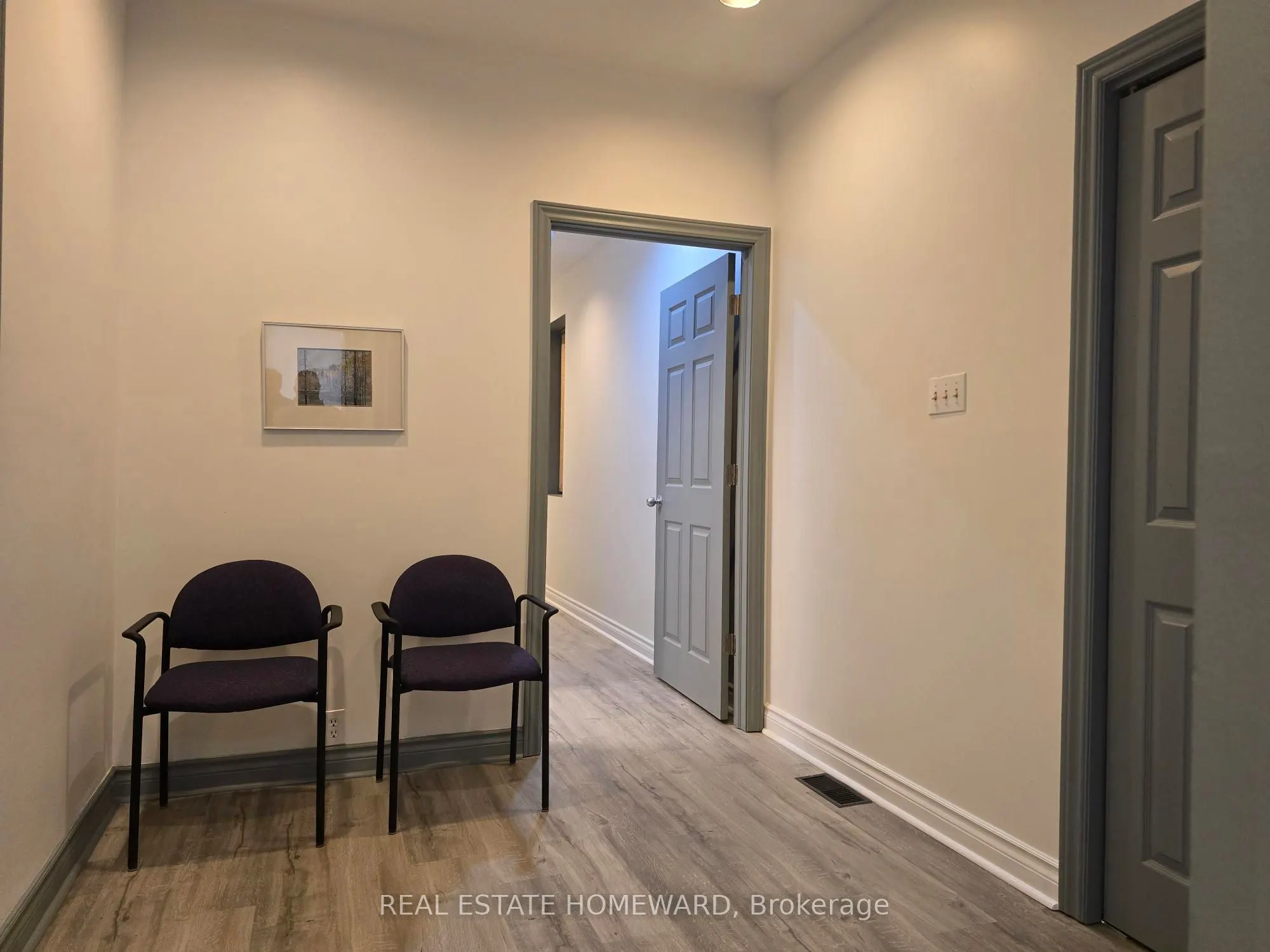 253 Danforth Avenue, #102