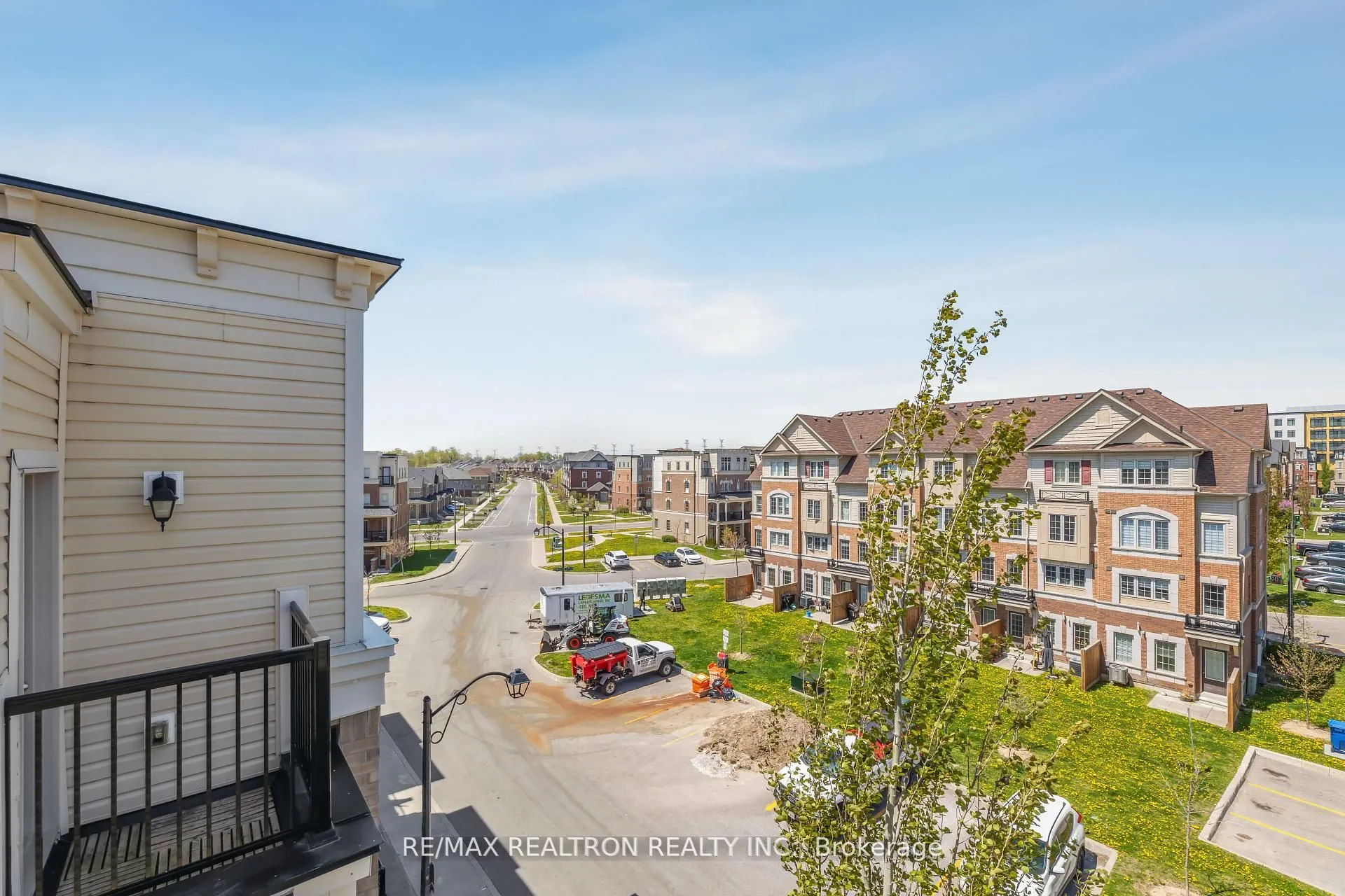 25 Christabelle Path, #369