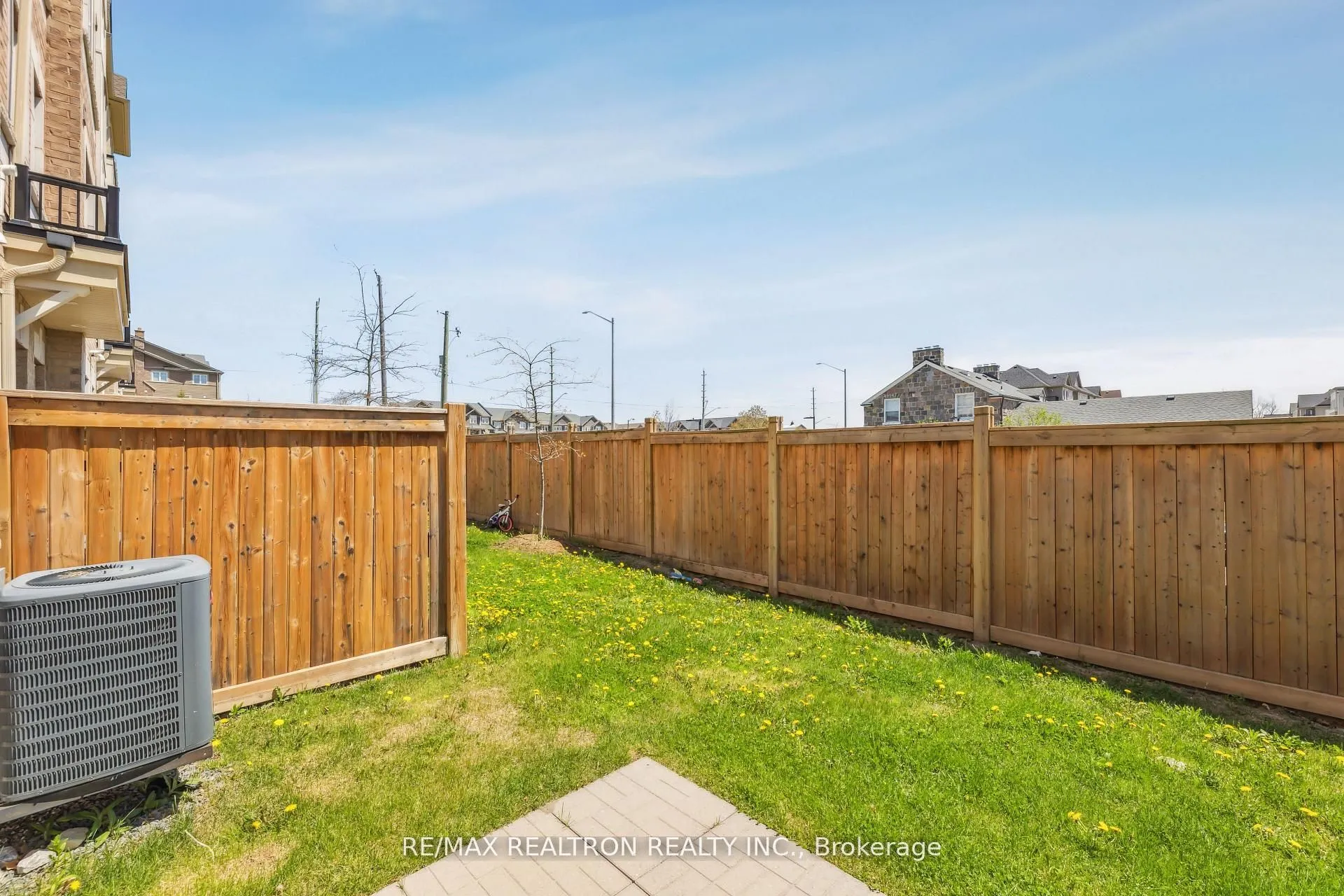 25 Christabelle Path, #369