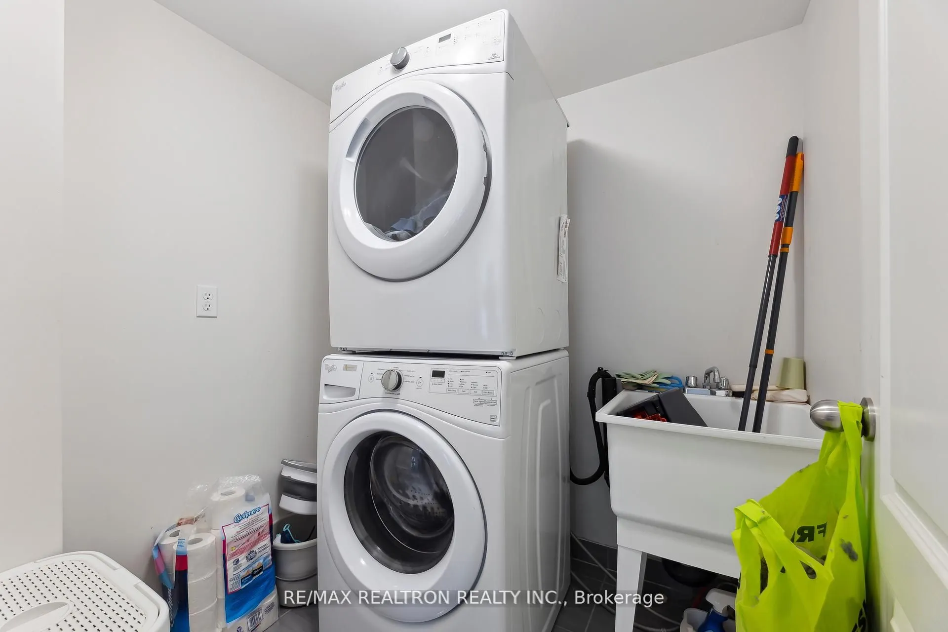 25 Christabelle Path, #369