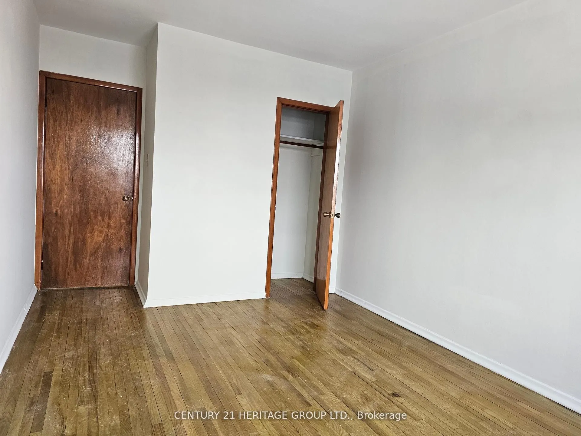 423 Pharmacy Avenue, #3