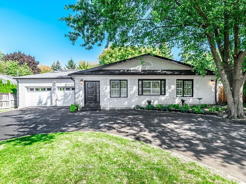 657 Old Harwood Avenue