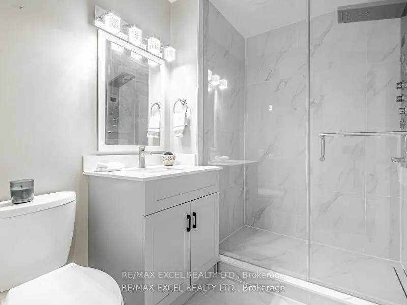 657 Old Harwood Avenue