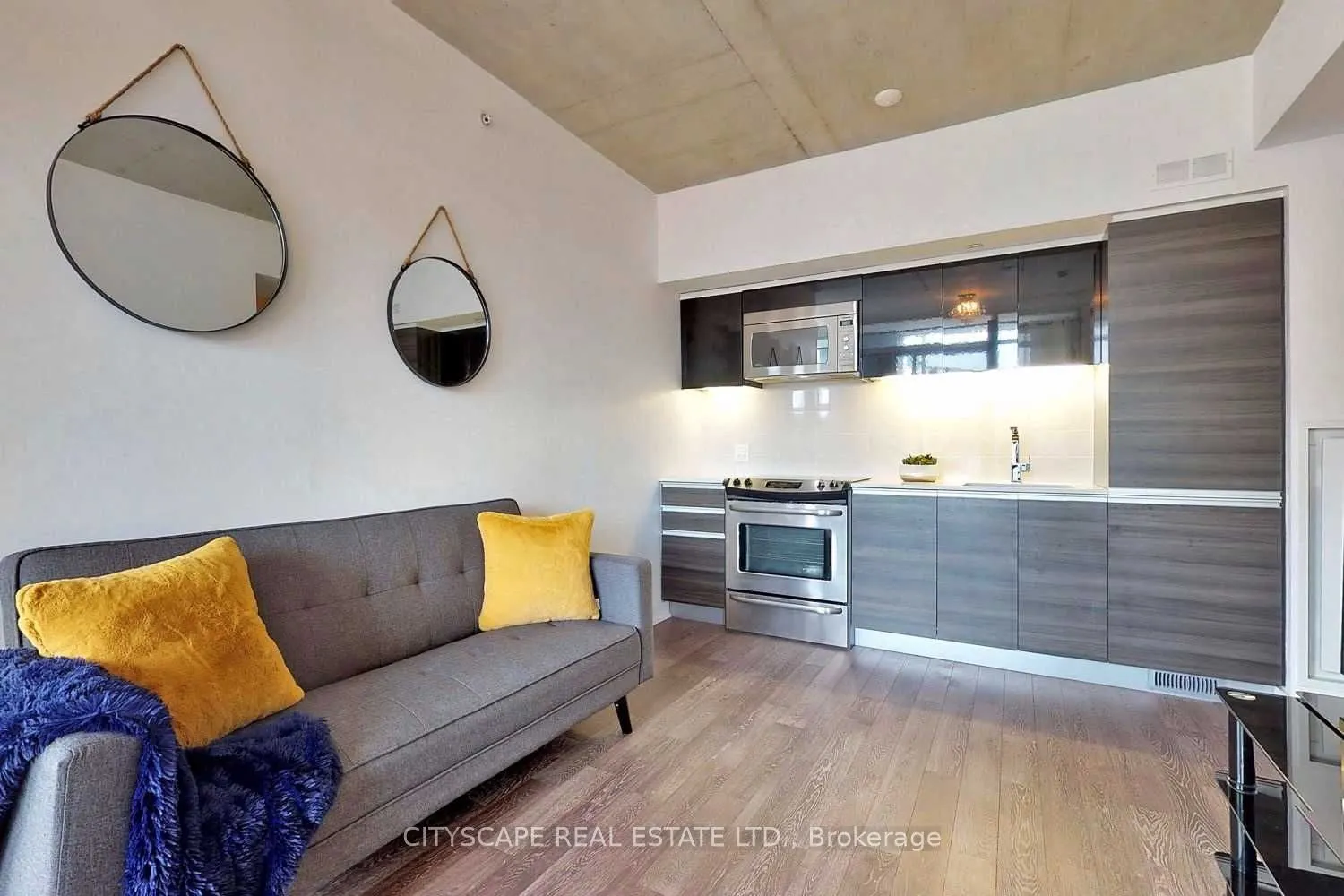 1190 Dundas Street E, #220