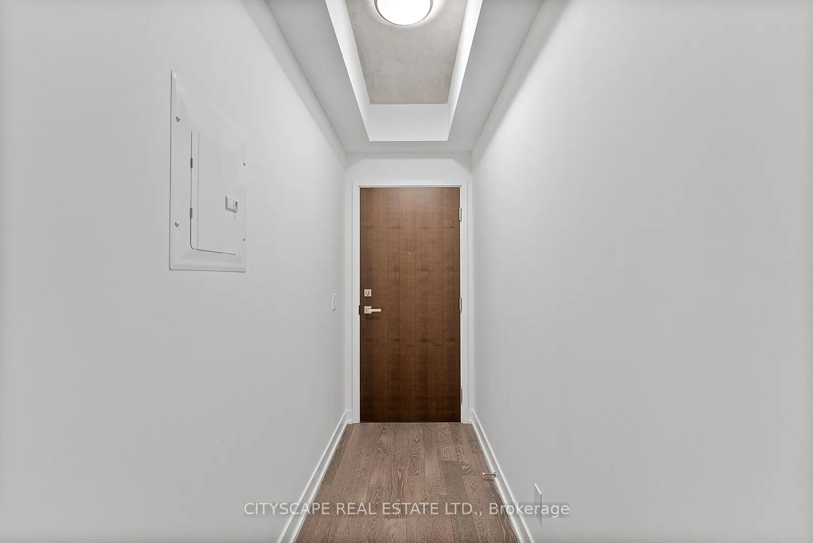 1190 Dundas Street E, #220