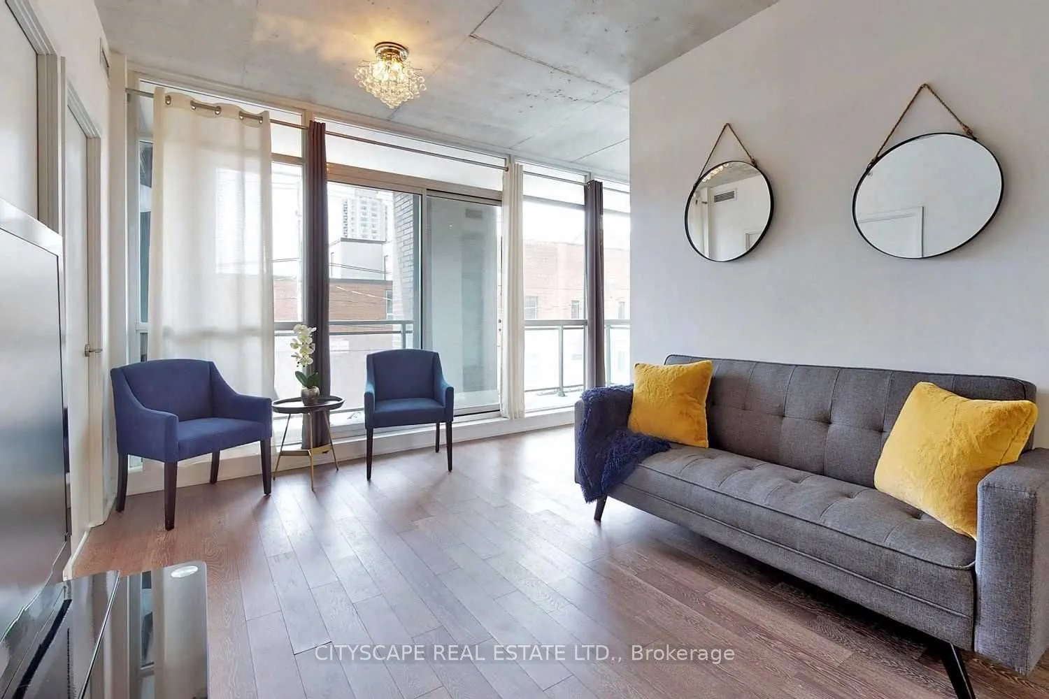 1190 Dundas Street E, #220