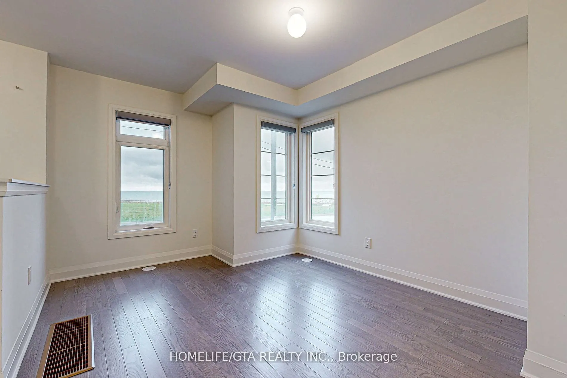 583 Port Darlington Road