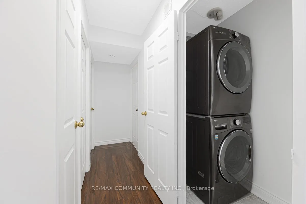 3380 Eglinton Avenue E, #1102