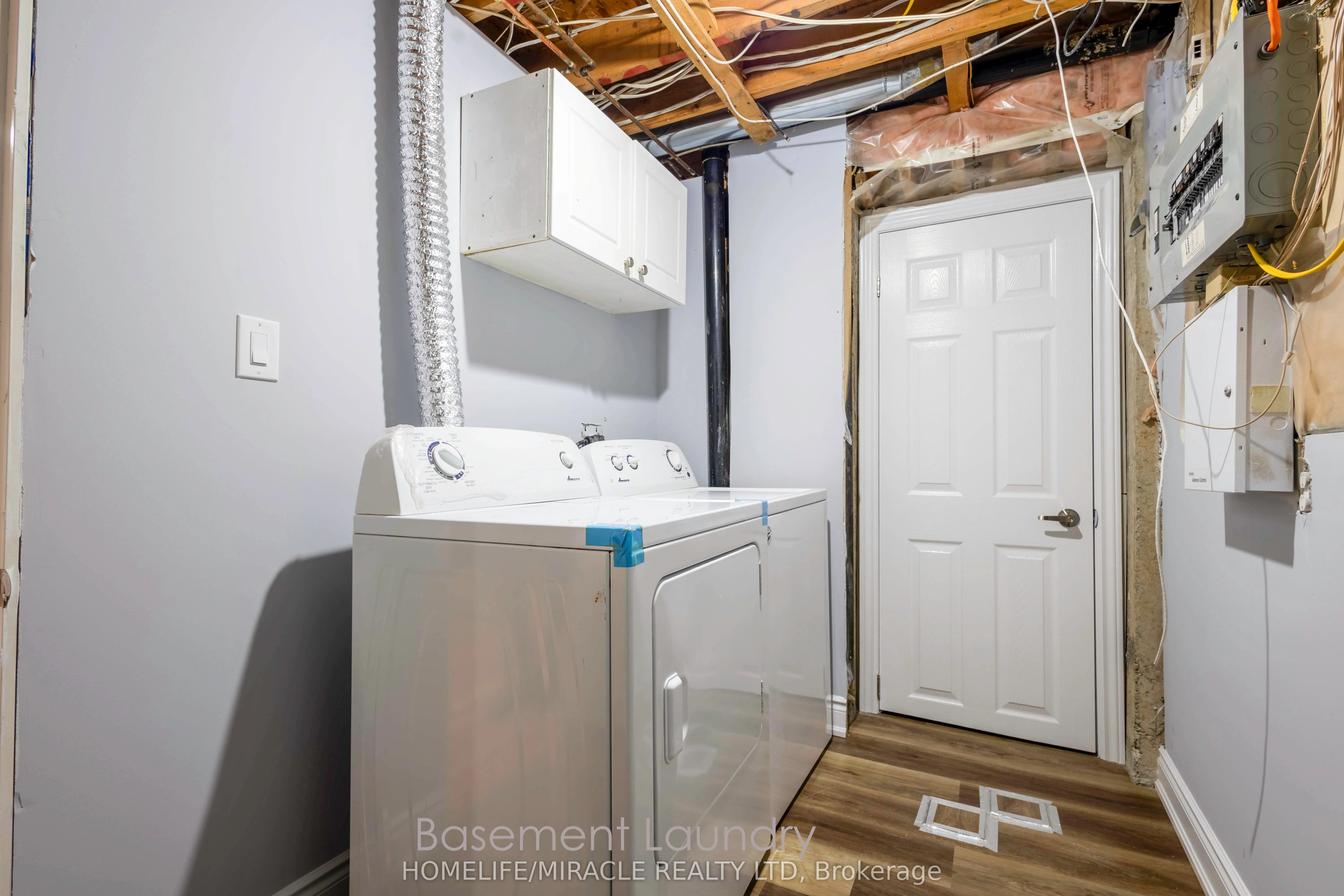 12 Gill Crescent, #Lower